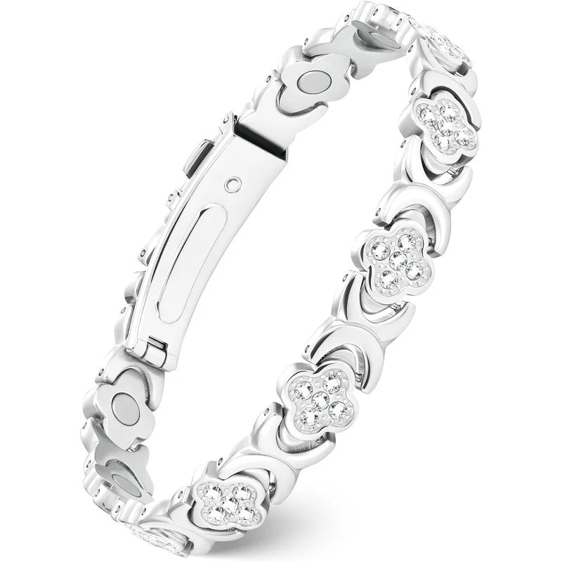 GlamClover Infinity Clover Copper Magnetic Bracelet with Adjuster
