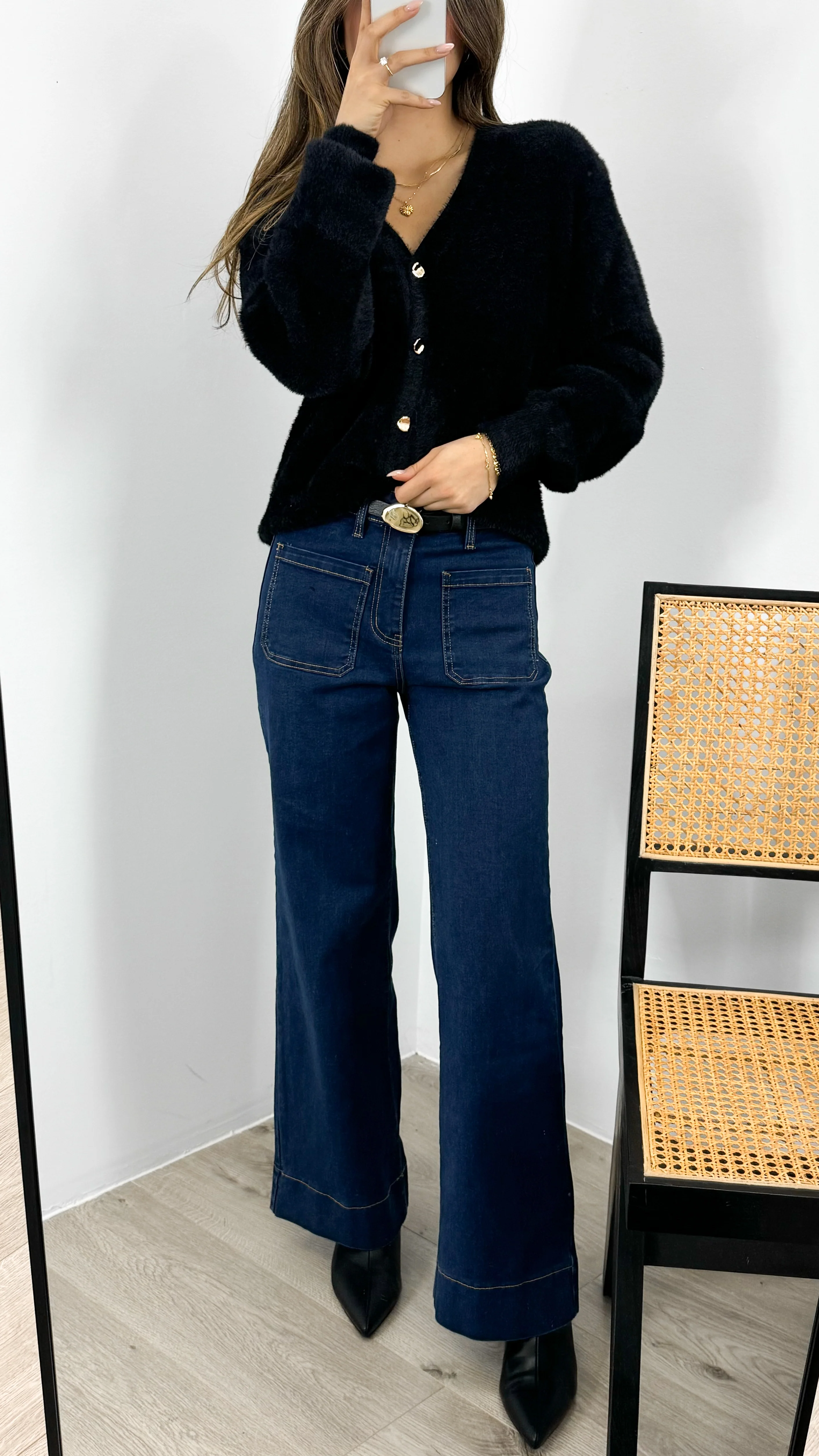 FLUFFY CARDI - BLACK