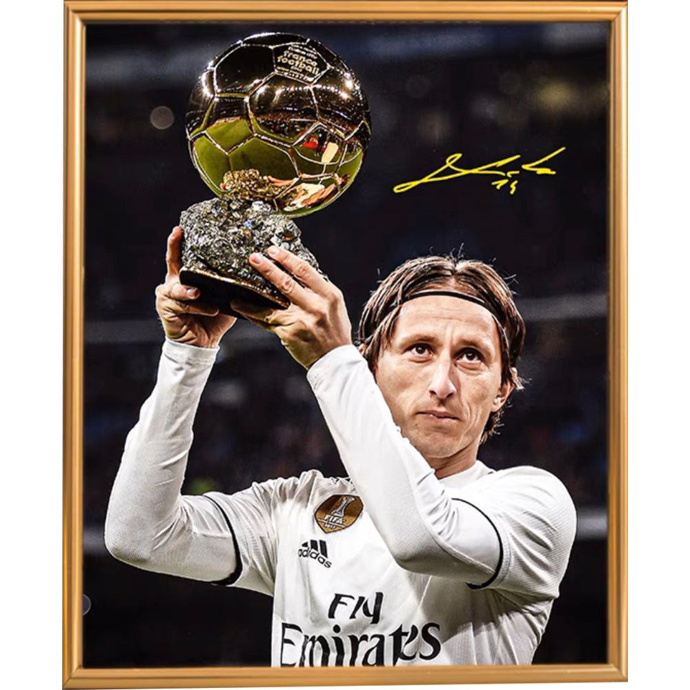 Luka Modric's Ultimate Fan Gift Box