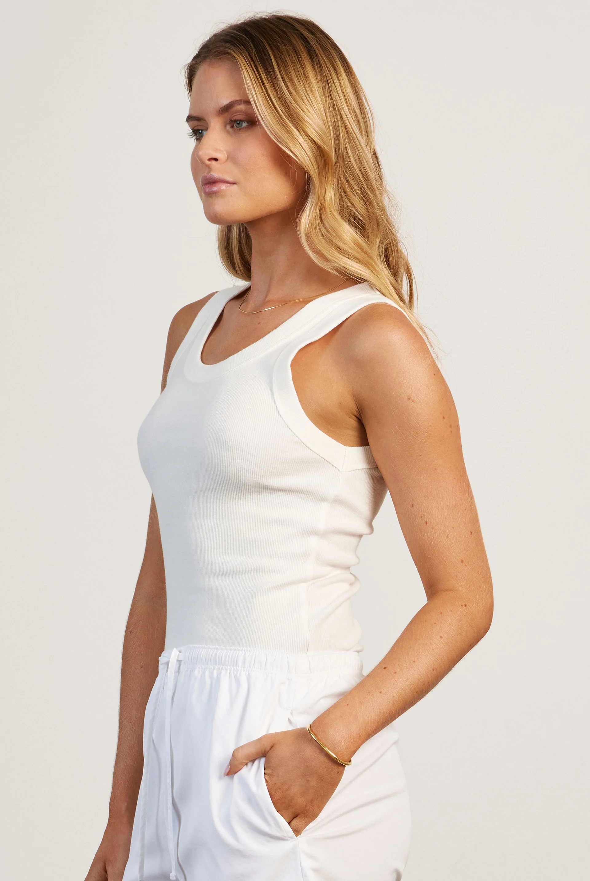 Essential Rib Tank