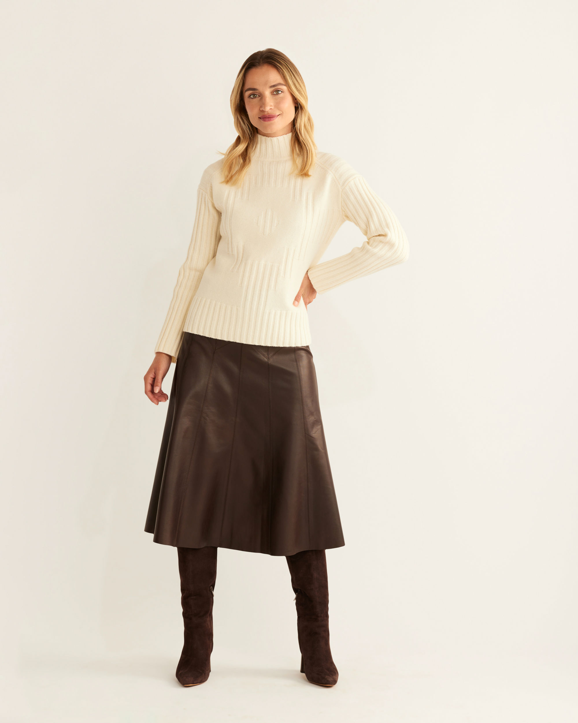 WOMEN'S OVERSIZED MOCKNECK PULLOVER