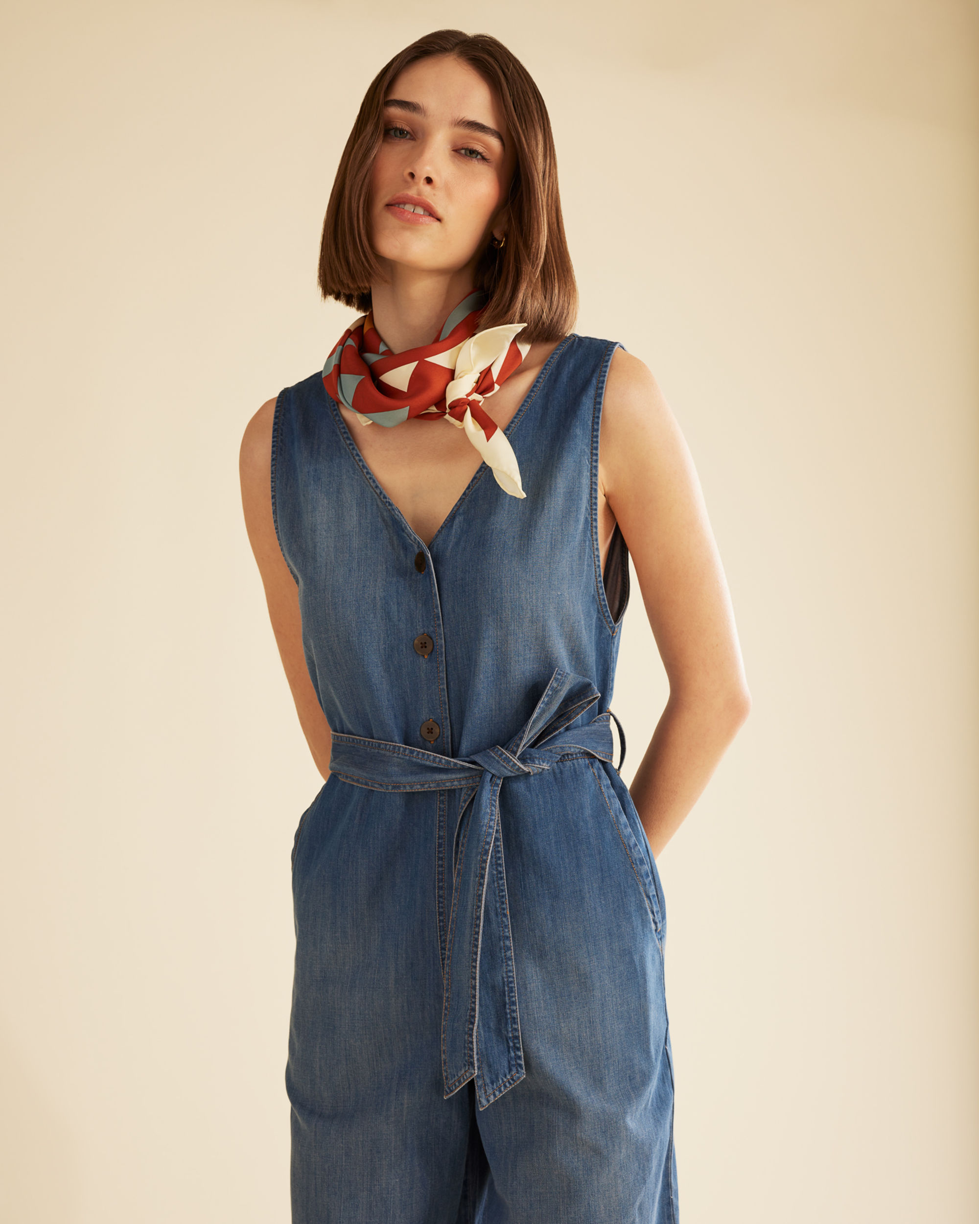 WOMEN'S CHAMBRAY JUMPSUIT