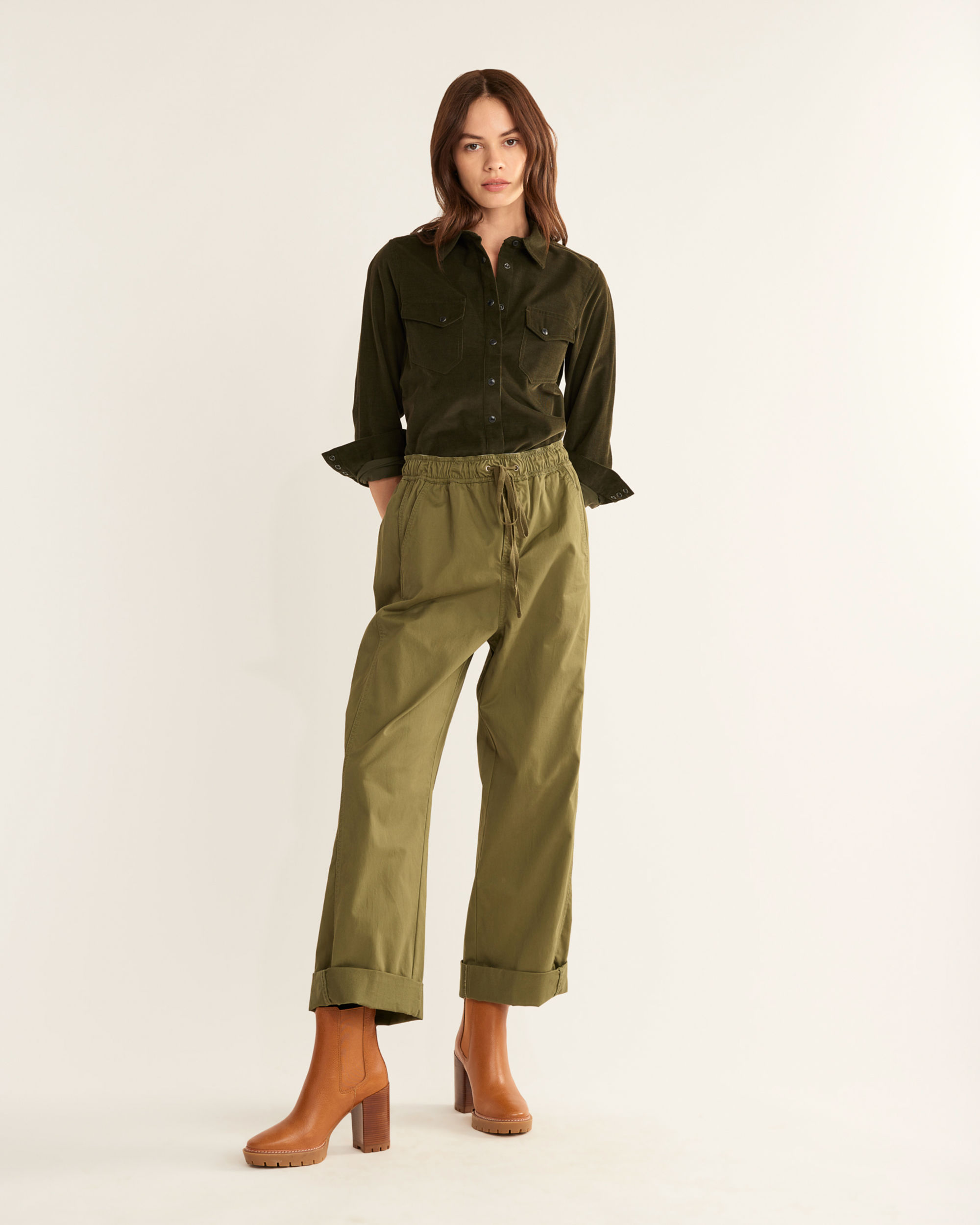 WOMEN'S CORDUROY GAMBLER SHIRT