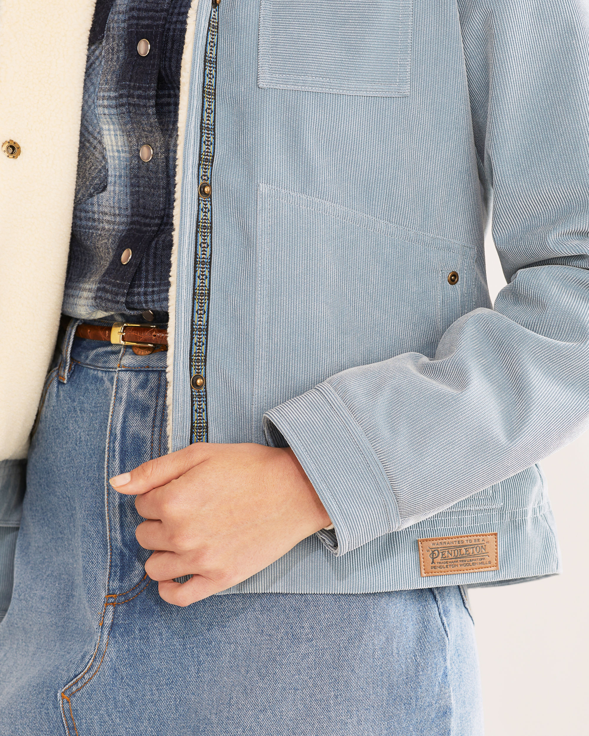 WOMEN'S WIND RIVER CORDUROY TRUCKER JACKET