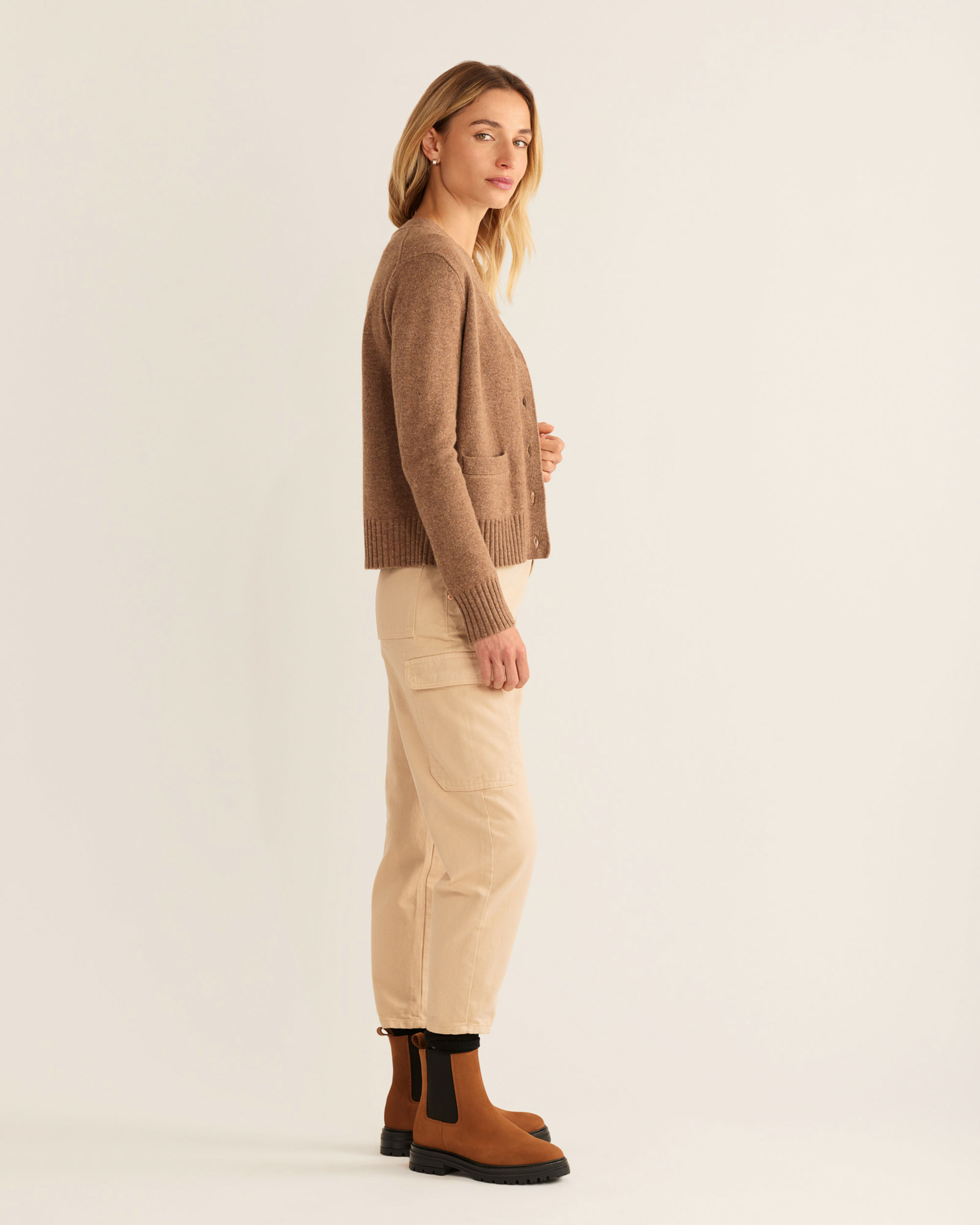 WOMEN'S MERINO CROPPED CARDIGAN