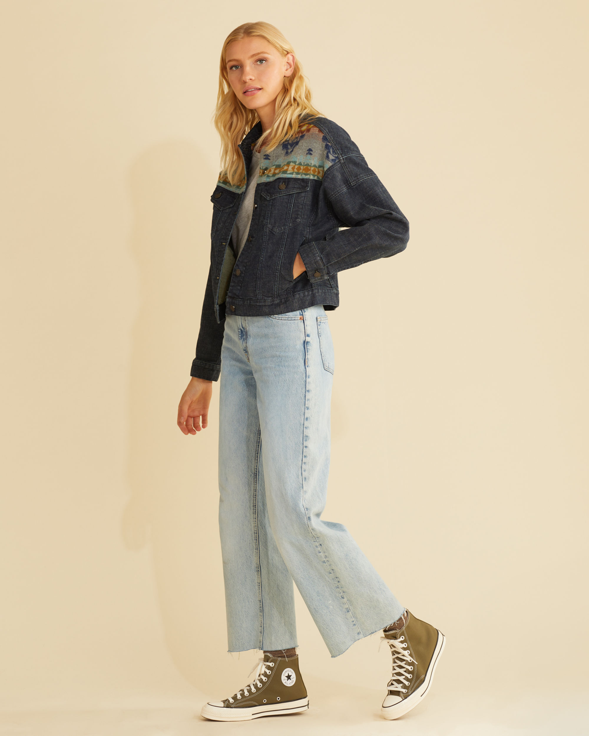 WOMEN'S DENIM/WOOL TRUCKER JACKET