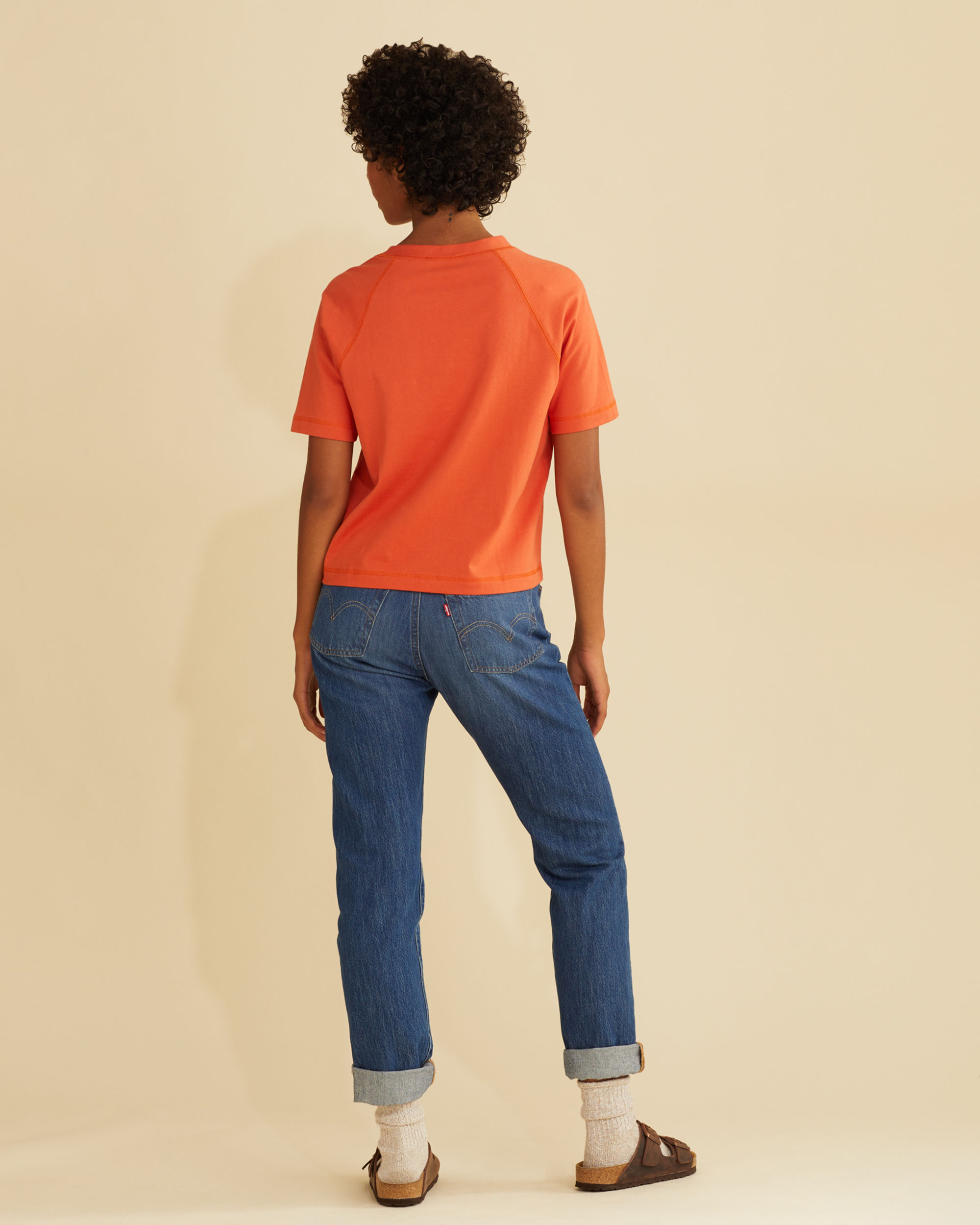 WOMEN'S DESCHUTES RAGLAN-SLEEVE TEE