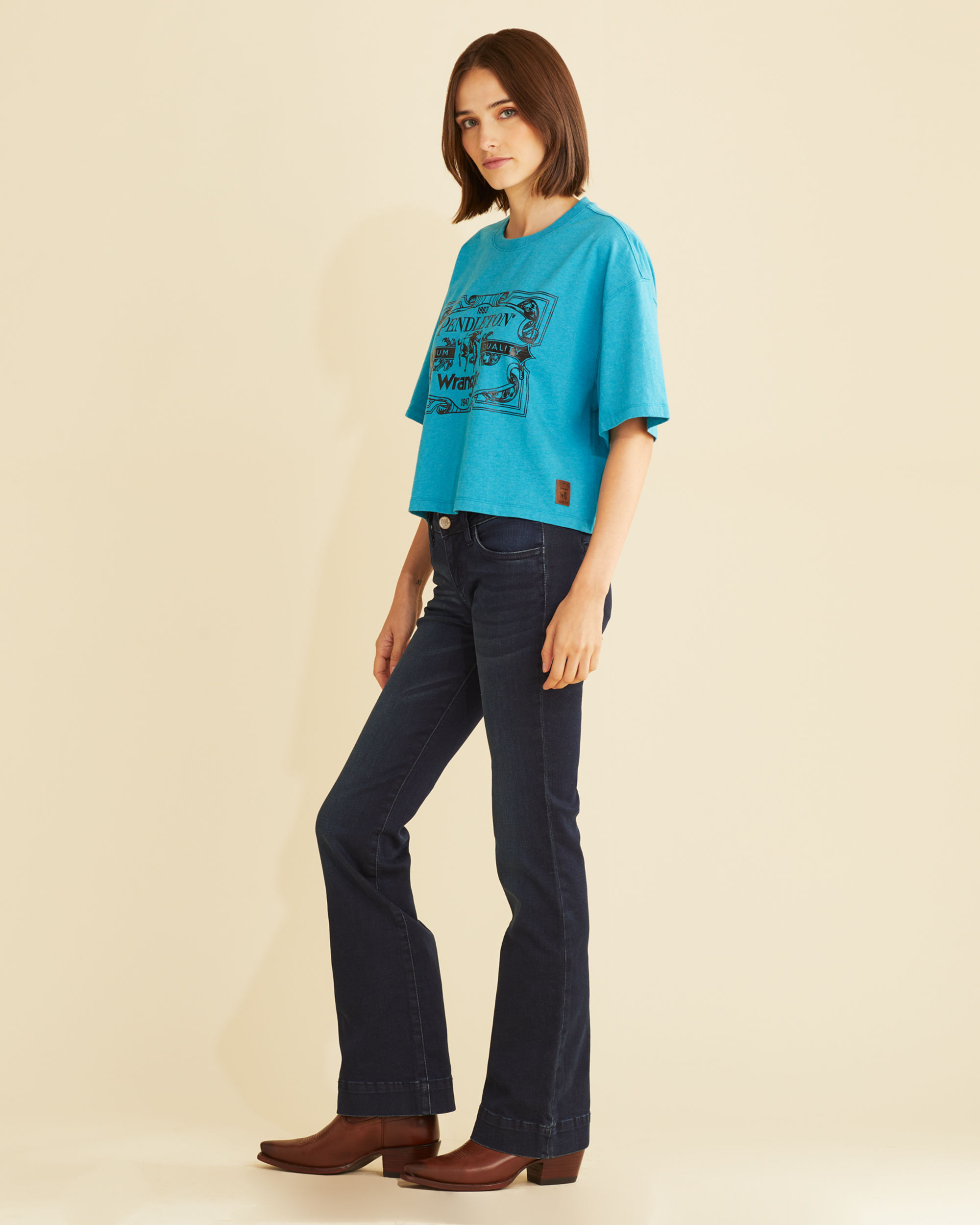 WRANGLER X PENDLETON WOMEN'S SHORT-SLEEVE CROPPED LOGO TEE