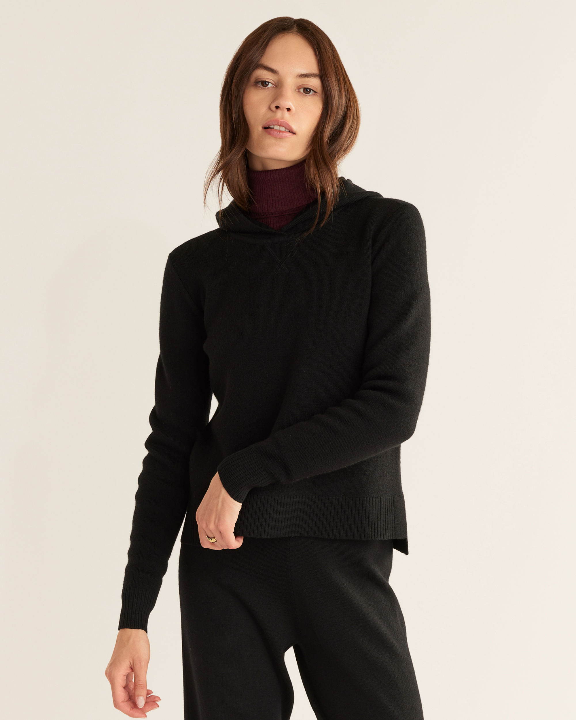 WOMEN'S MERINO PULLOVER HOODIE