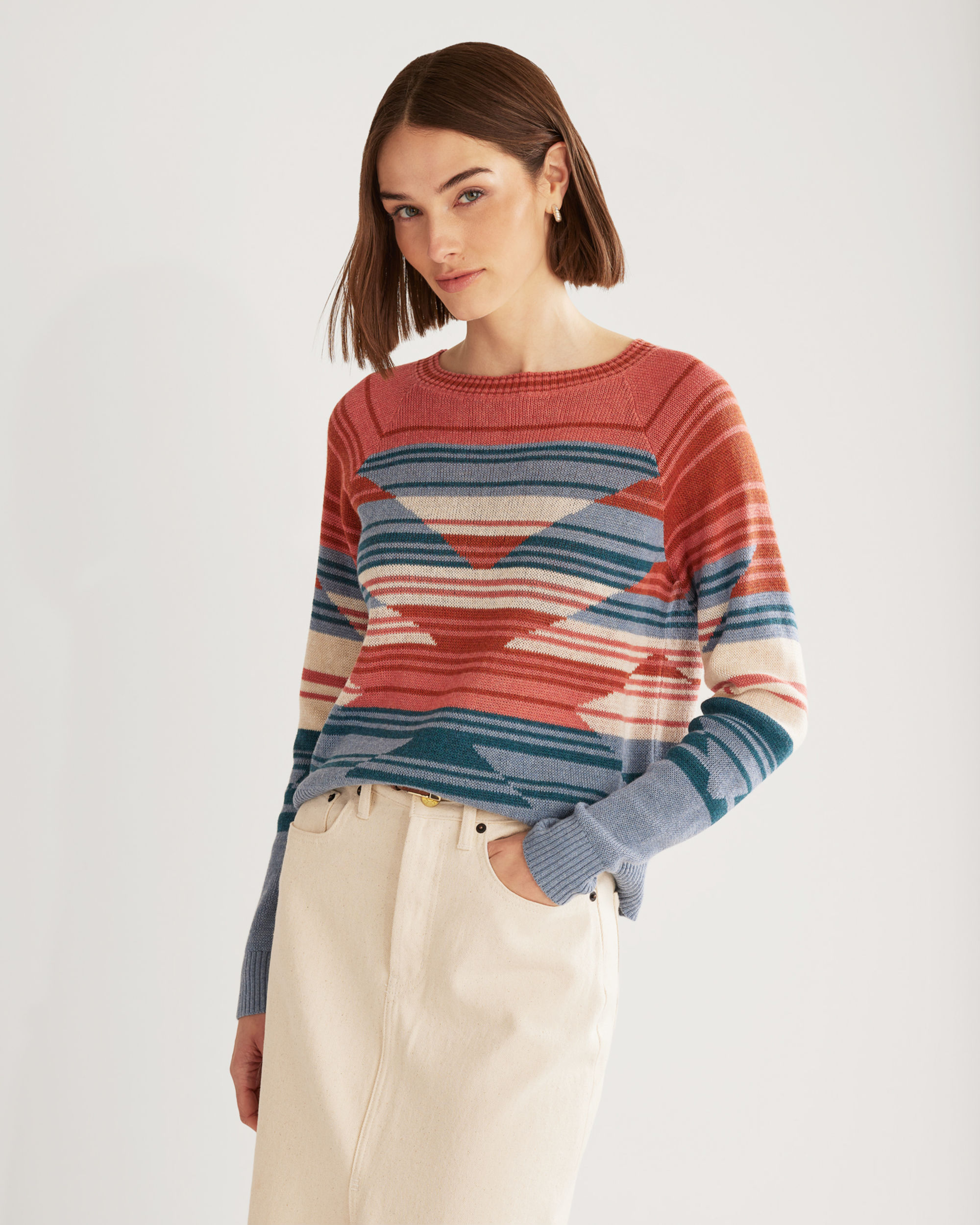 WOMEN'S RAGLAN COTTON GRAPHIC SWEATER