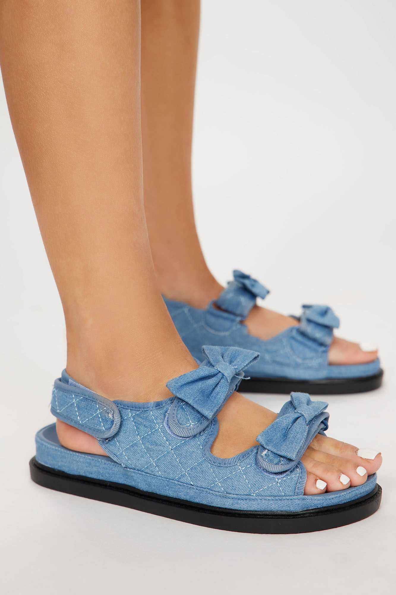 Lacey Flat Sandals   Denim