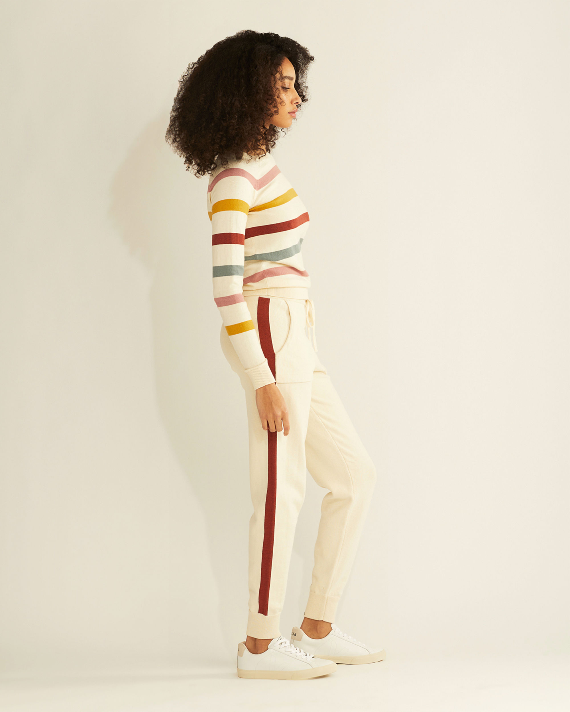 WOMEN'S COZY STRIPED PULLOVER