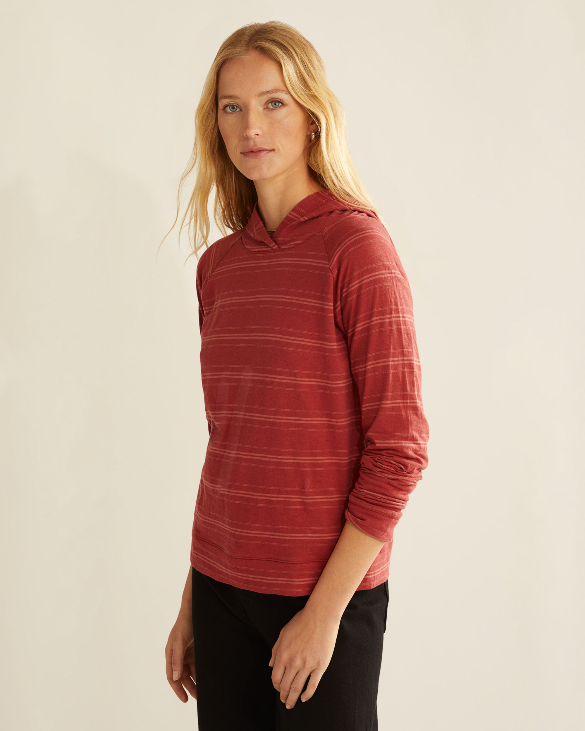 WOMEN'S LONG-SLEEVE COTTON SLUB HENLEY TEE