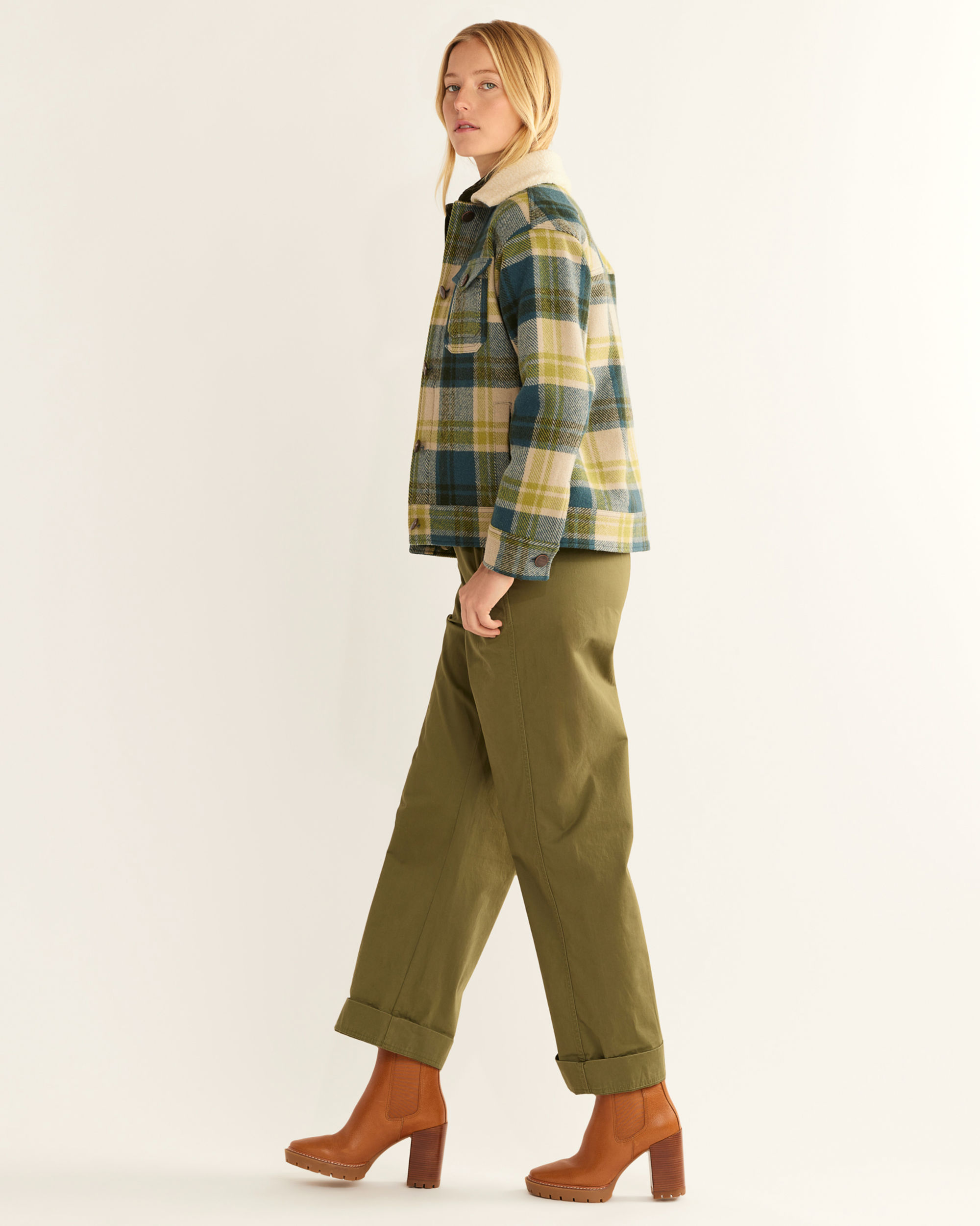 WOMEN'S WOOL STADIUM TRUCKER COAT