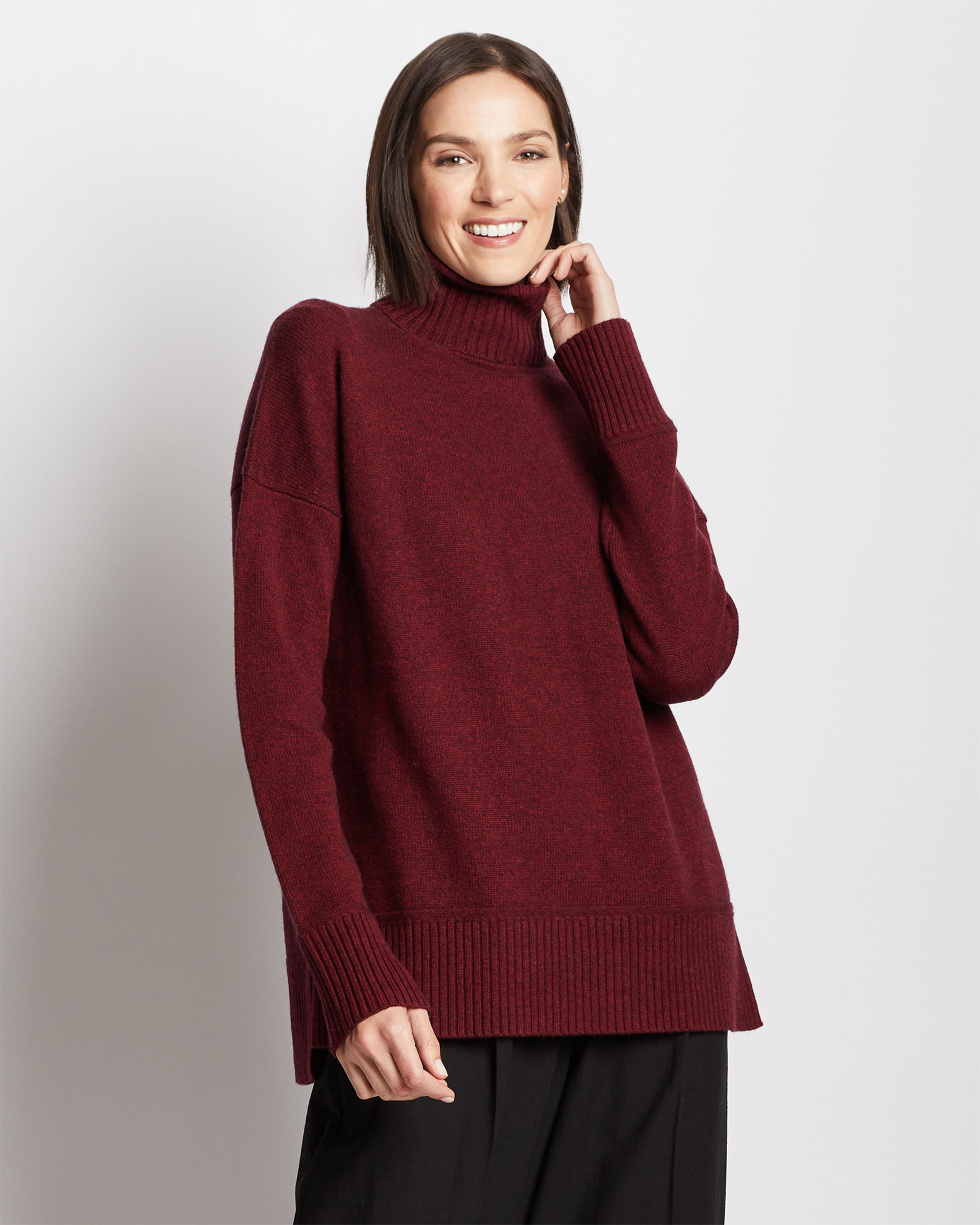 WOMEN'S MERINO/CASHMERE OVERSIZED TURTLENECK
