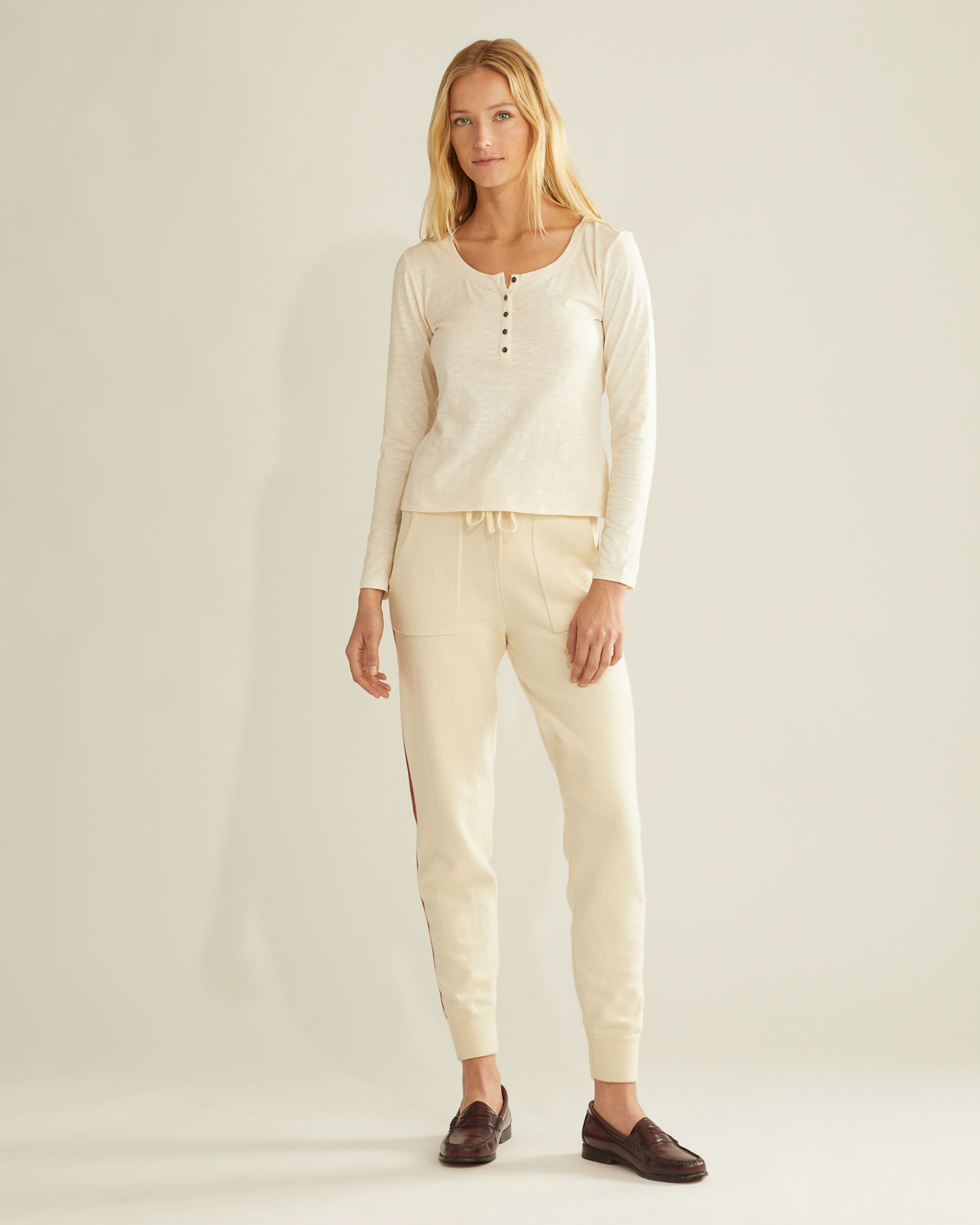 WOMEN'S LONG-SLEEVE COTTON SLUB HENLEY TEE