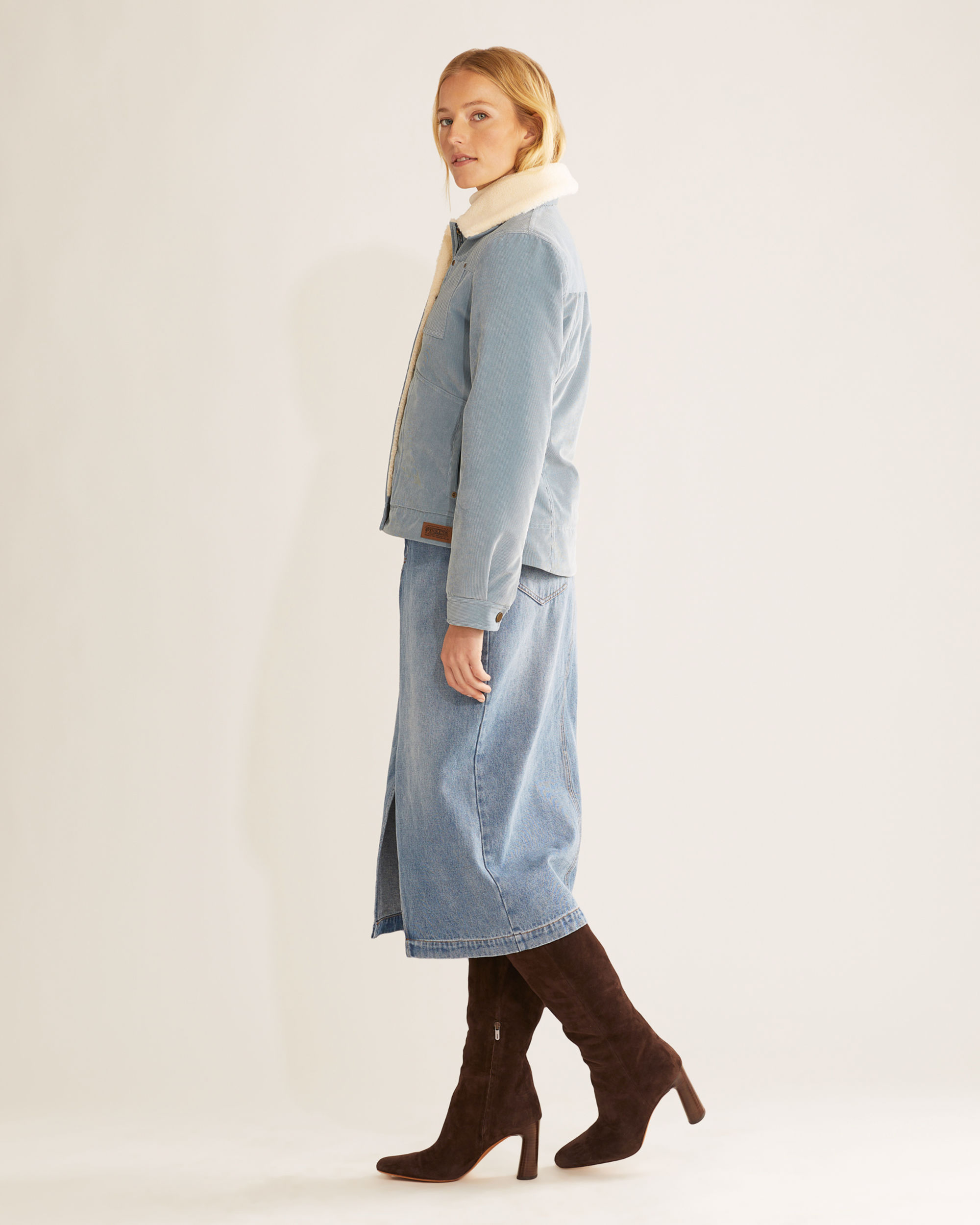 WOMEN'S WIND RIVER CORDUROY TRUCKER JACKET