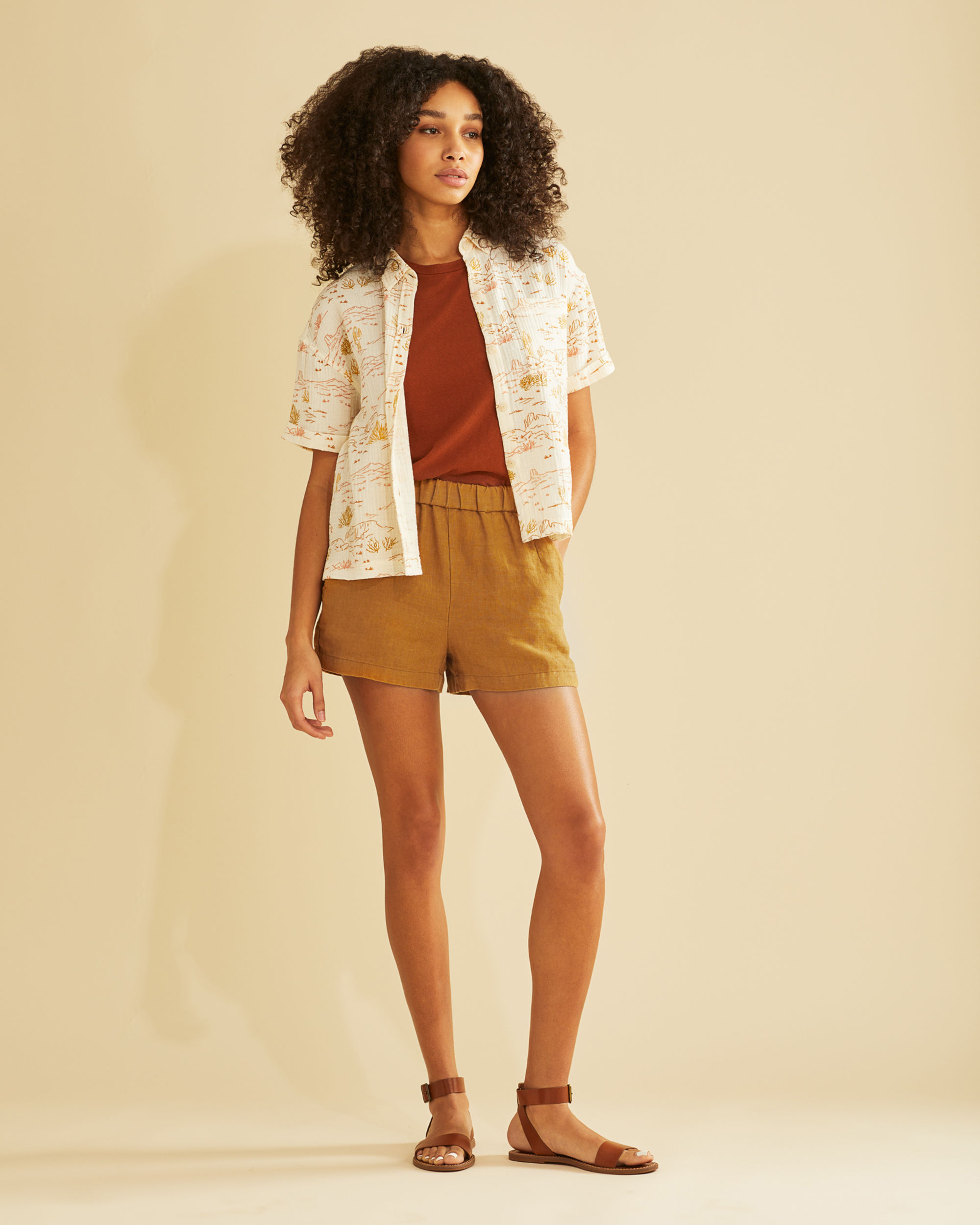 WOMEN'S PULL-ON LINEN SHORTS