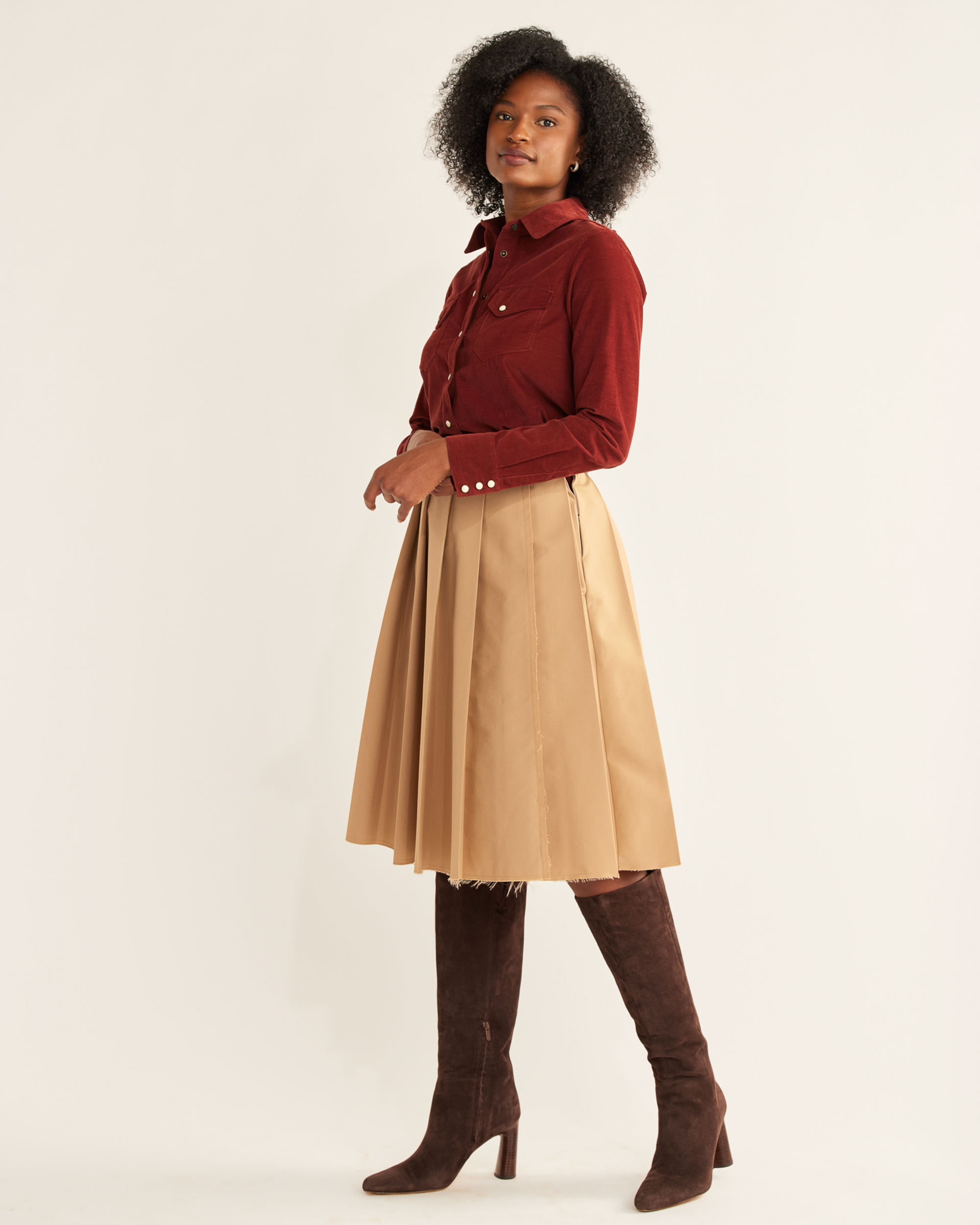 WOMEN'S CORDUROY GAMBLER SHIRT