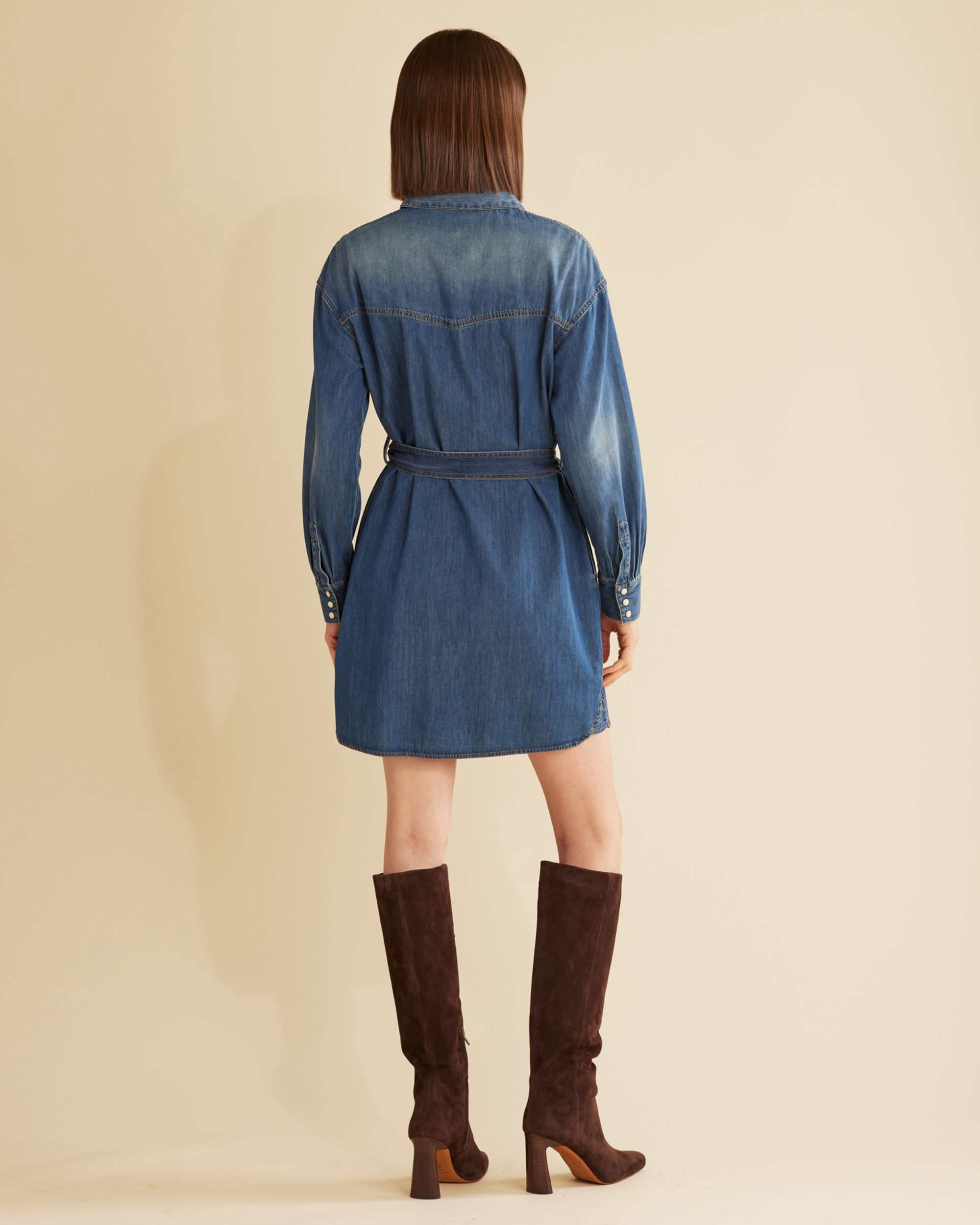 WOMEN'S CHAMBRAY SHIRT DRESS