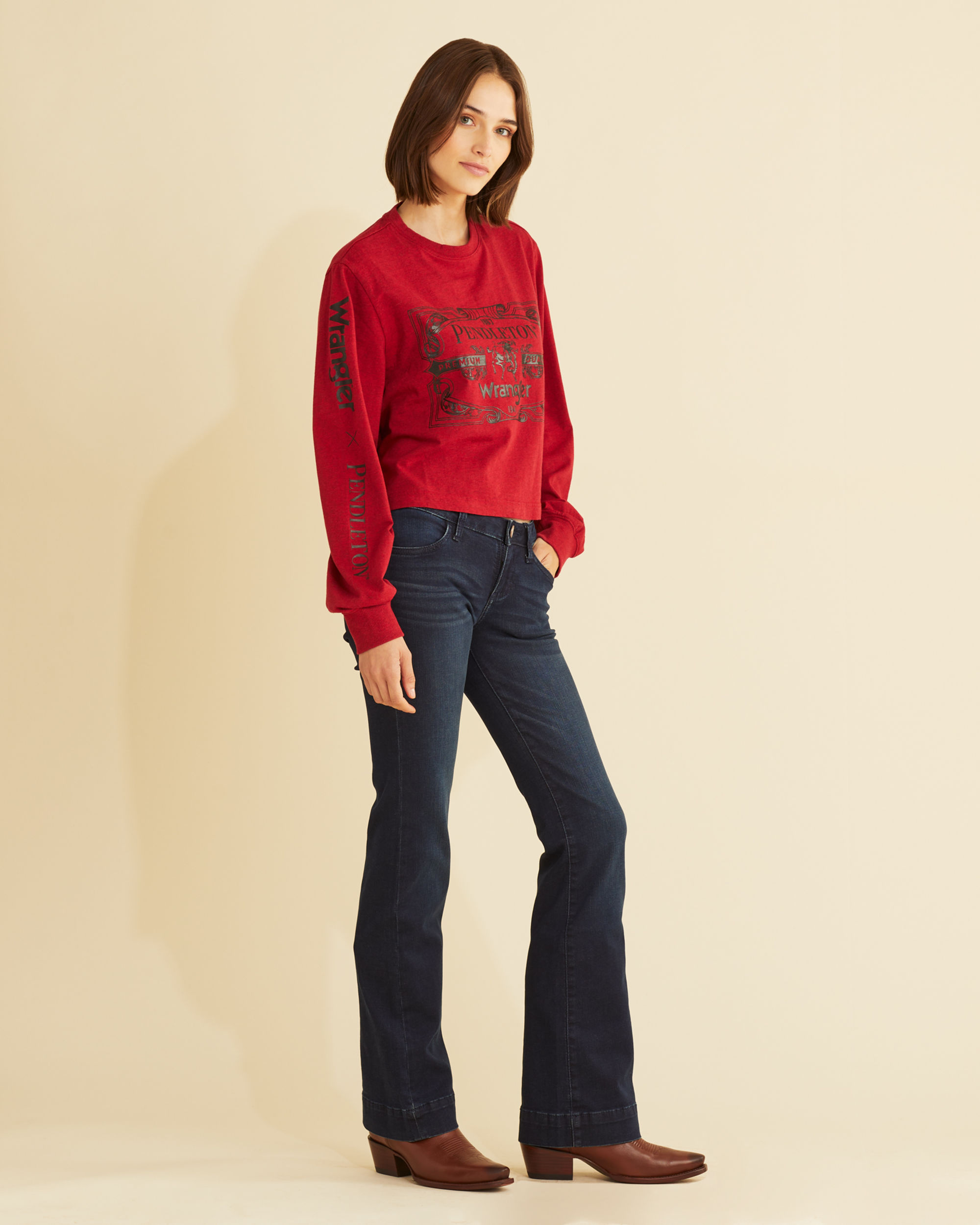 WRANGLER X PENDLETON WOMEN'S LONG-SLEEVE CROPPED LOGO TEE