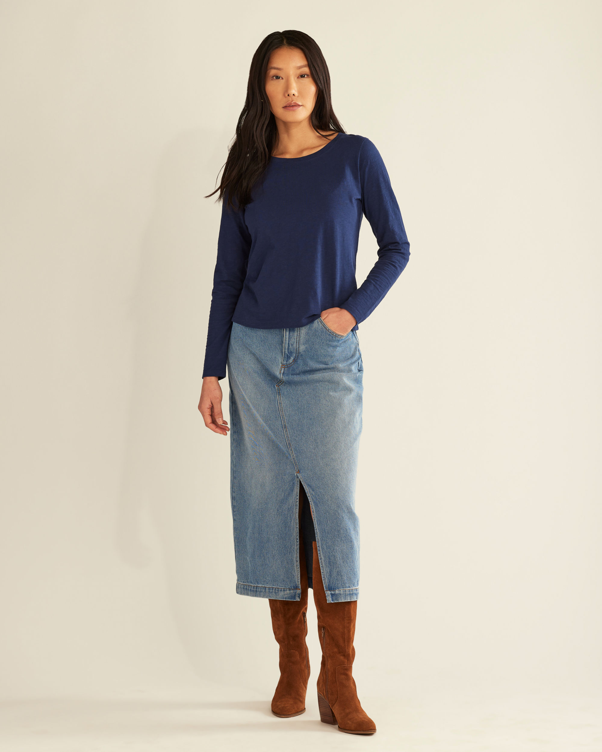 WOMEN'S LONG-SLEEVE COTTON SLUB TEE