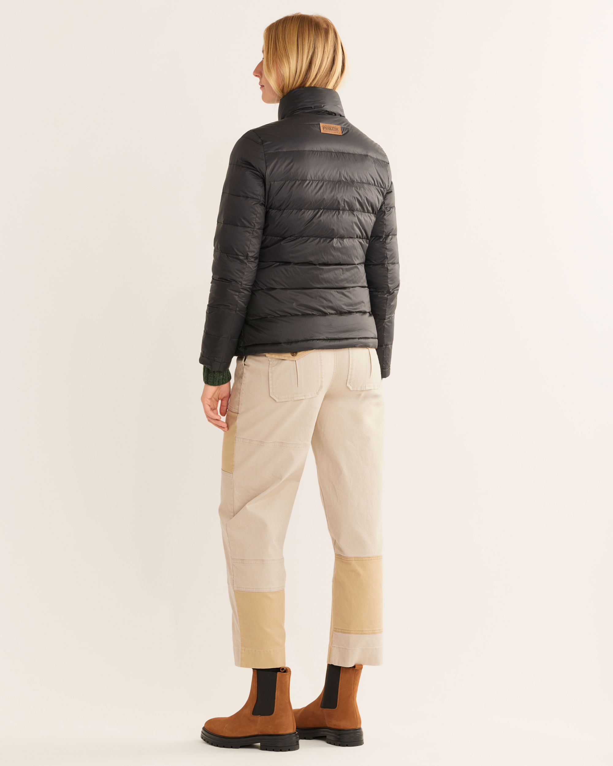 WOMEN'S PACKABLE DOWN REVERSIBLE JACKET