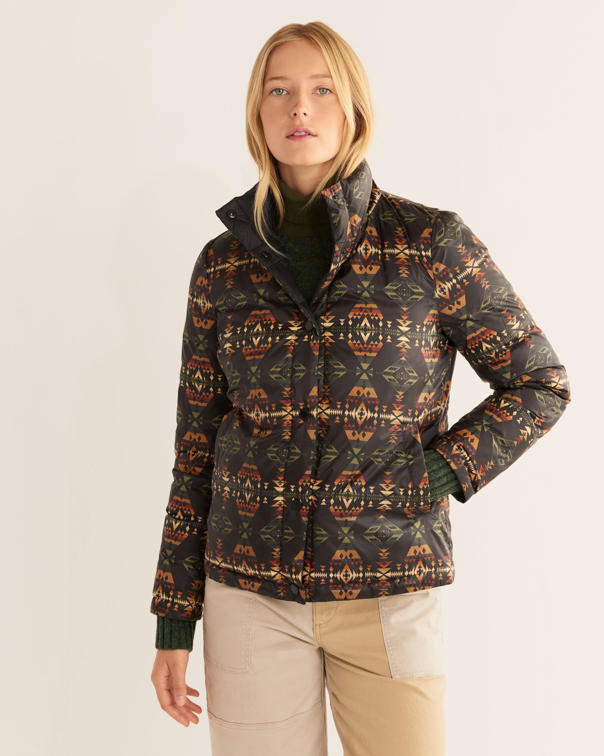 WOMEN'S PACKABLE DOWN REVERSIBLE JACKET
