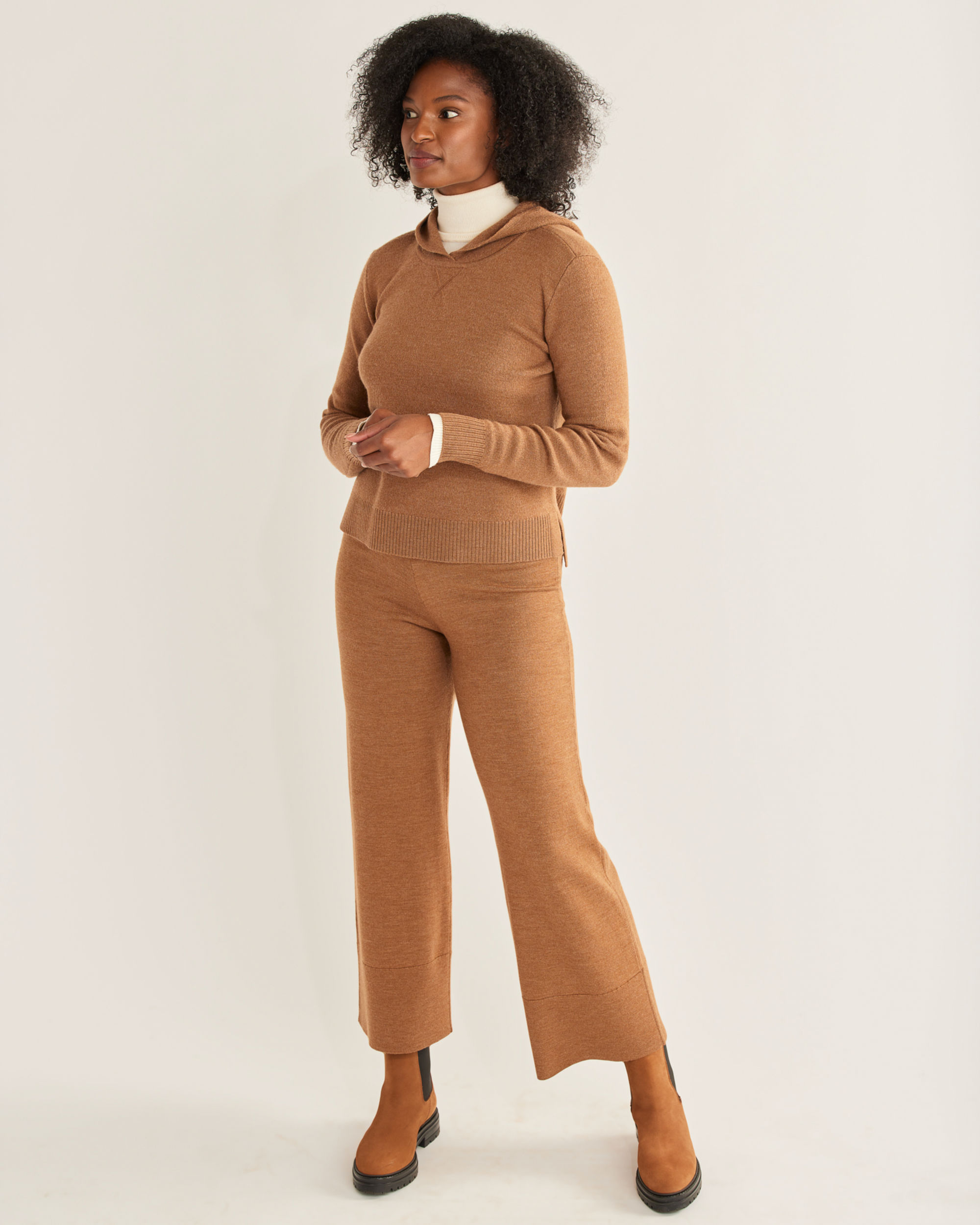 WOMEN'S MERINO PULLOVER HOODIE