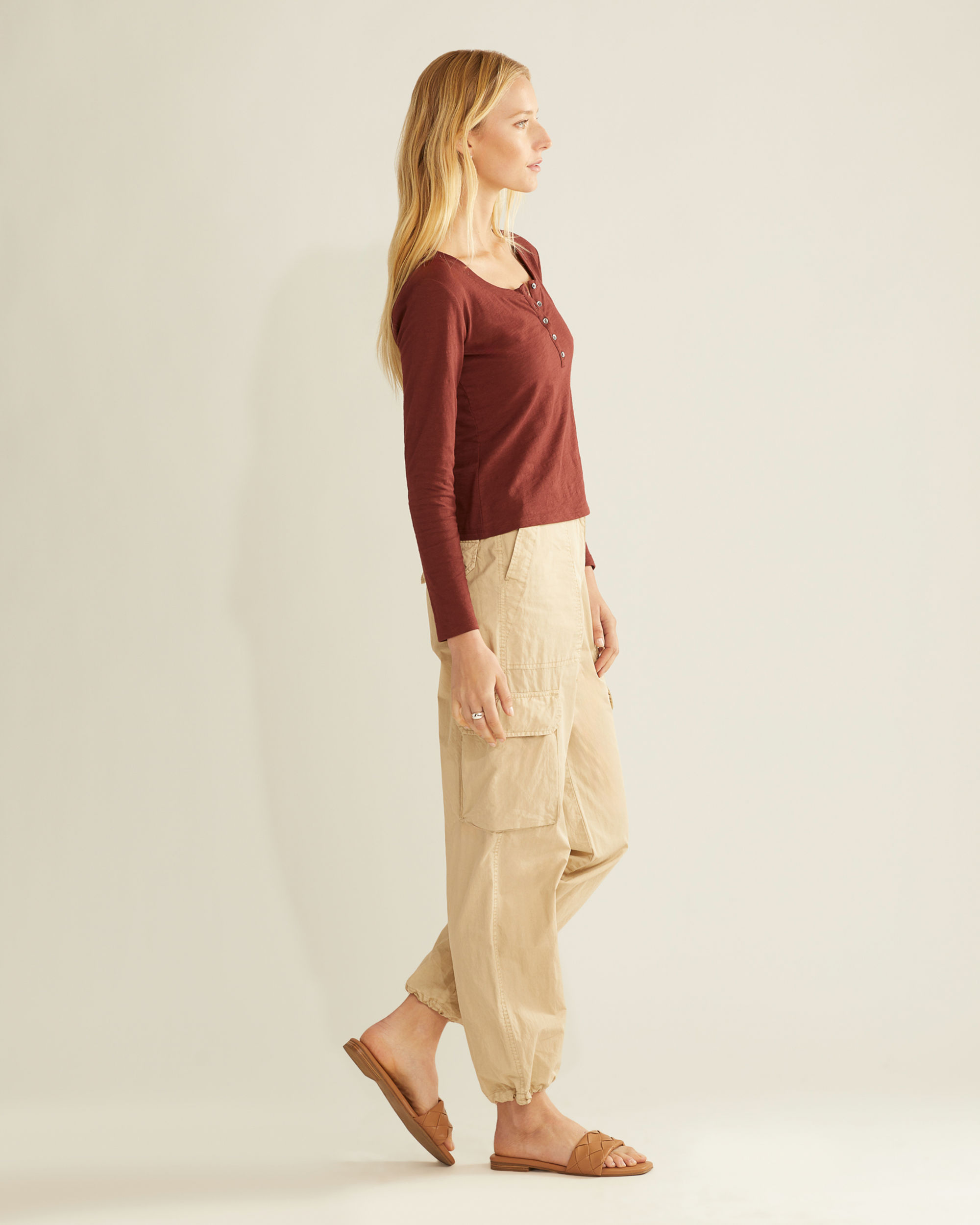 WOMEN'S LONG-SLEEVE COTTON SLUB HENLEY TEE