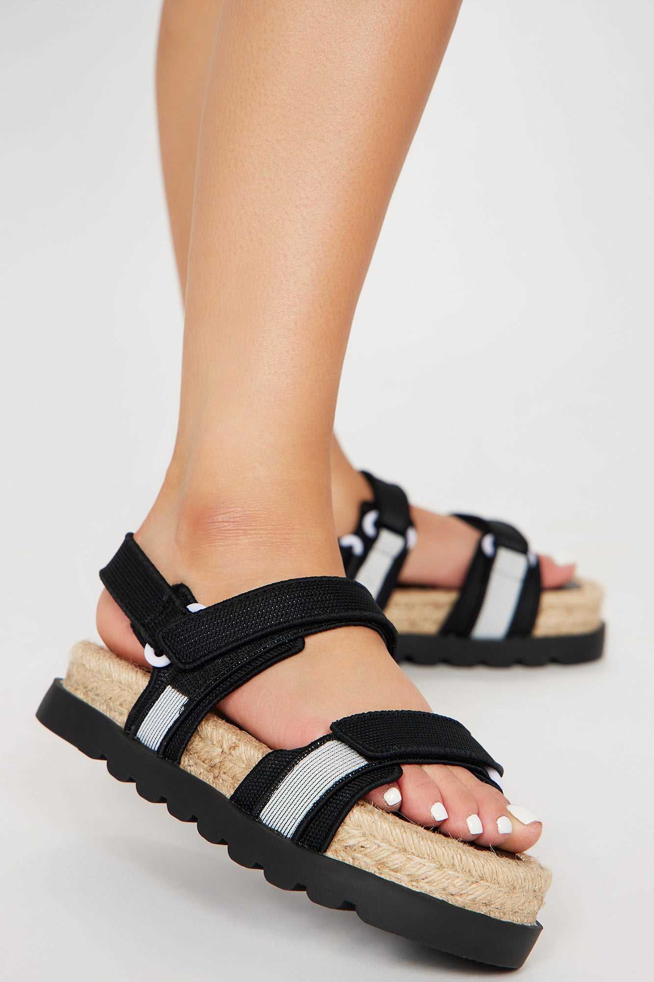 Linnea Strappy Sandals   Black