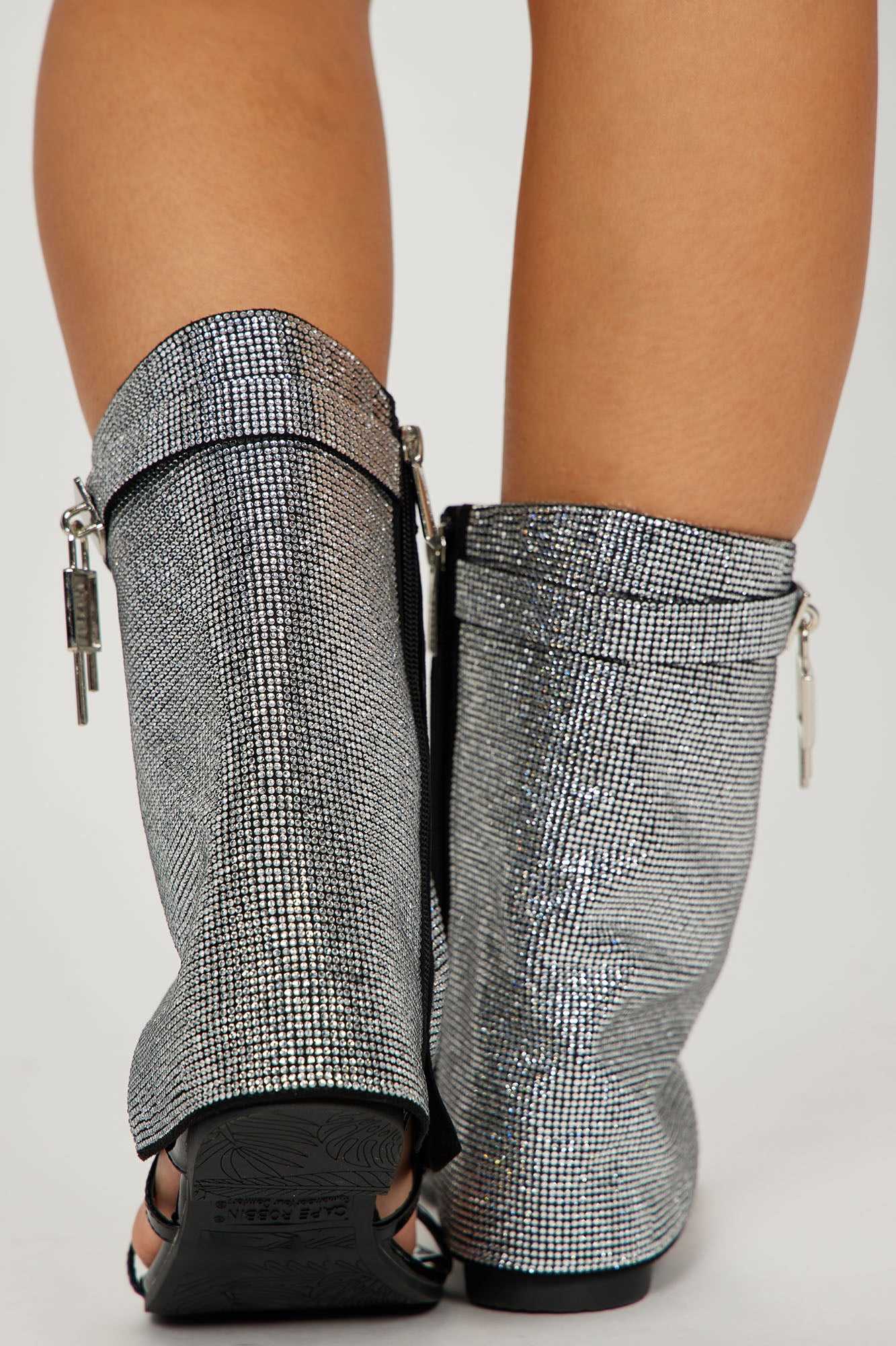 Don t Worry I Got It Flat Sandals   Black