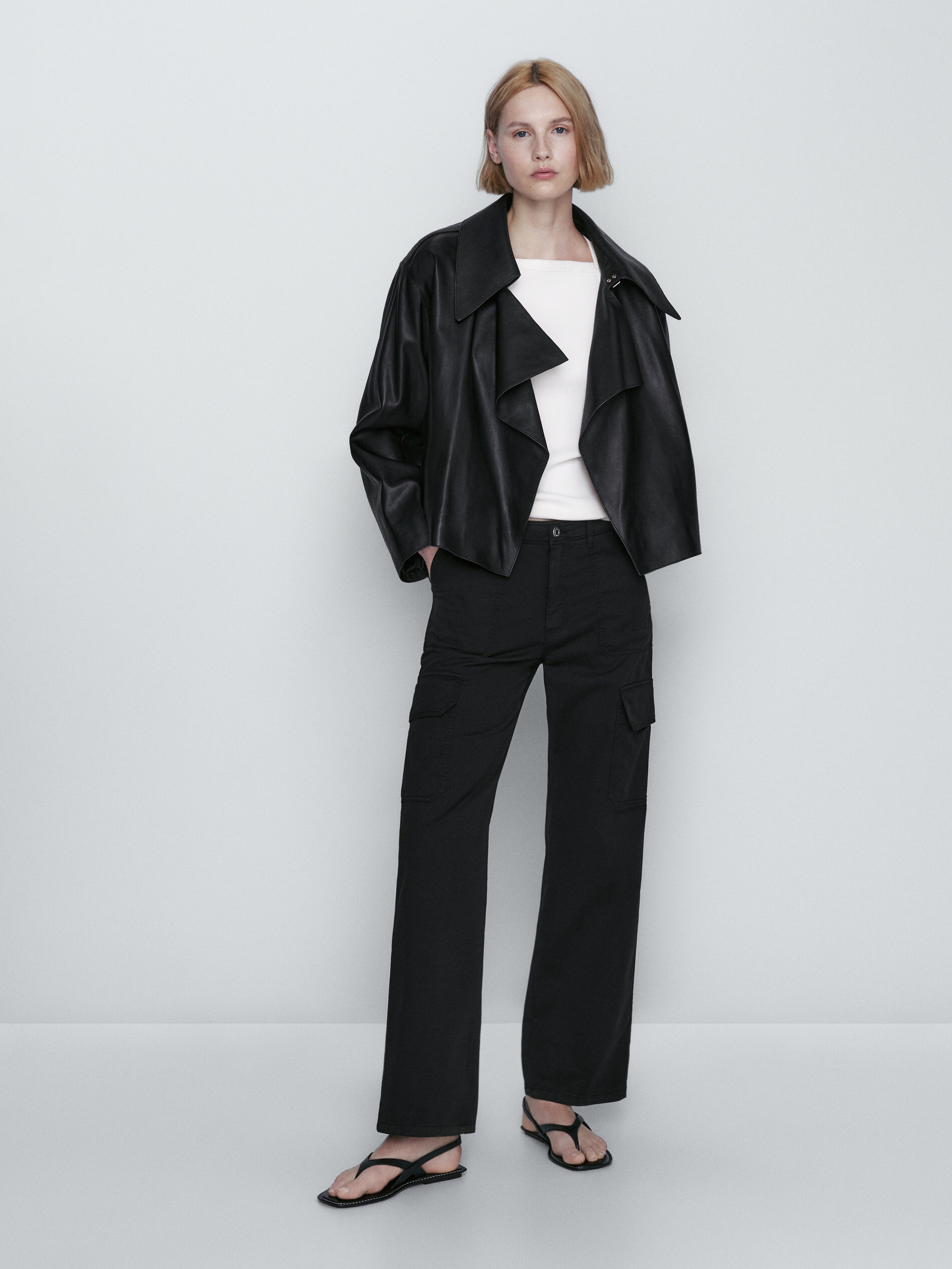 Cazadora piel napa maxi cuello - NEGRO