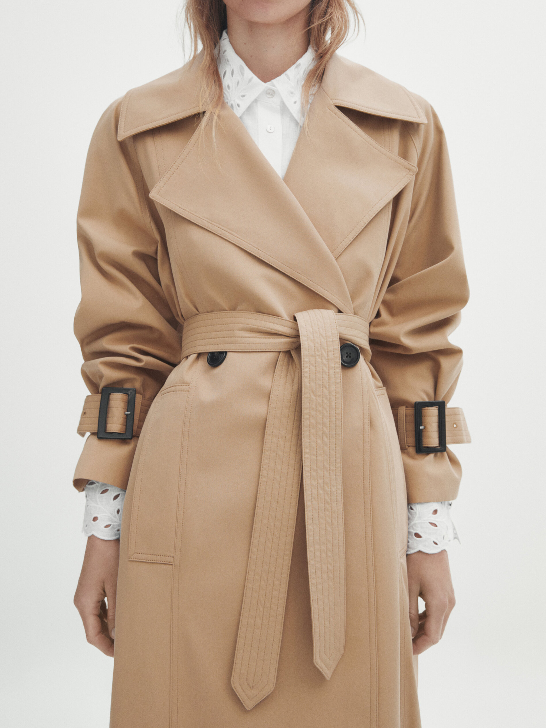 Gabardina fluida cinturón - BEIGE