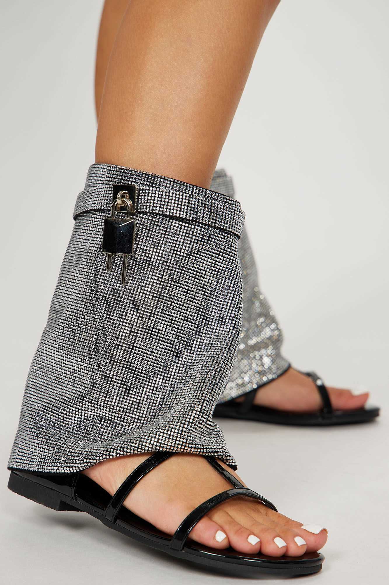 Don t Worry I Got It Flat Sandals   Black