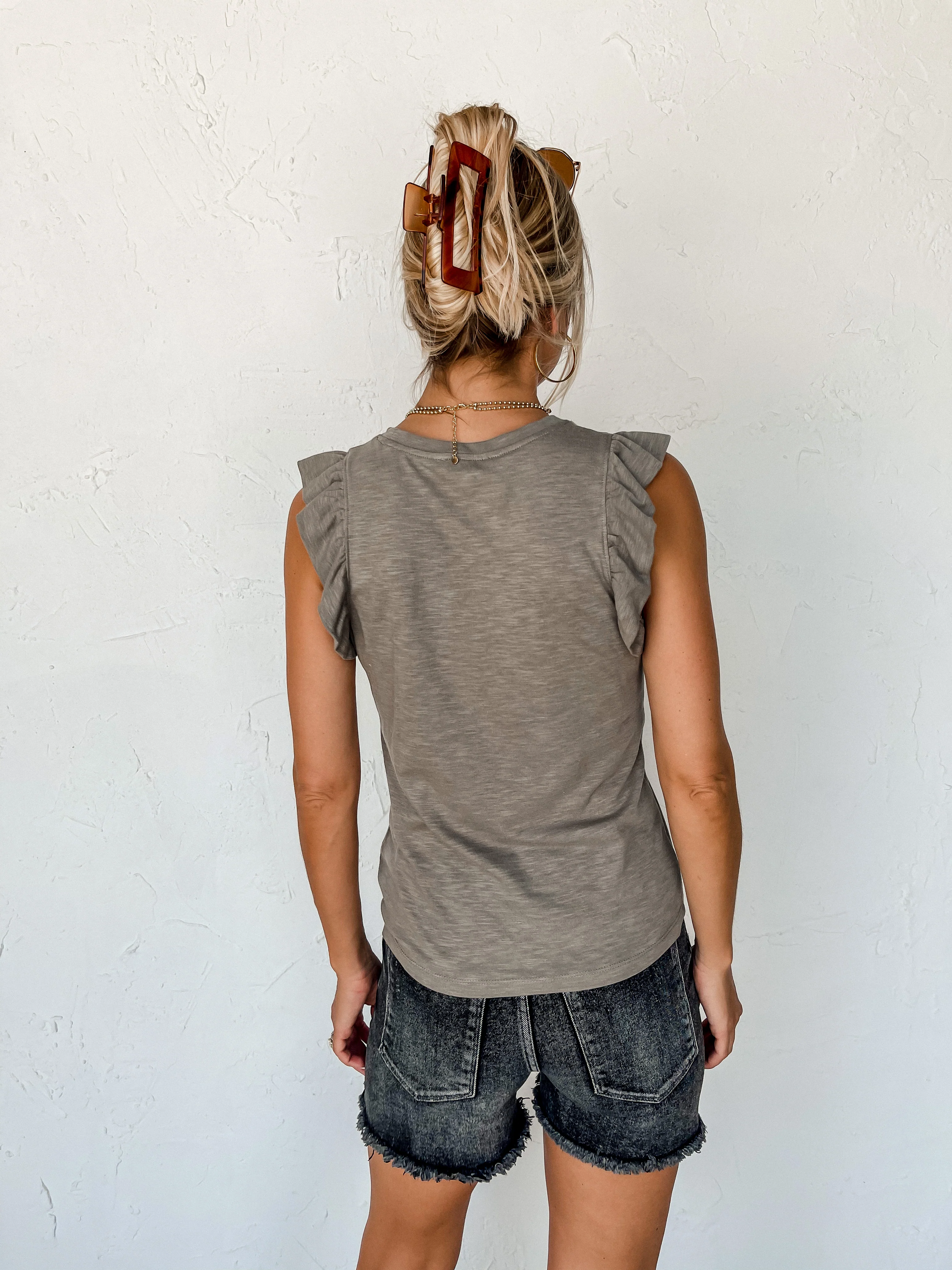 [Another Love] North Ruffle Trim Top-Laurel Oak