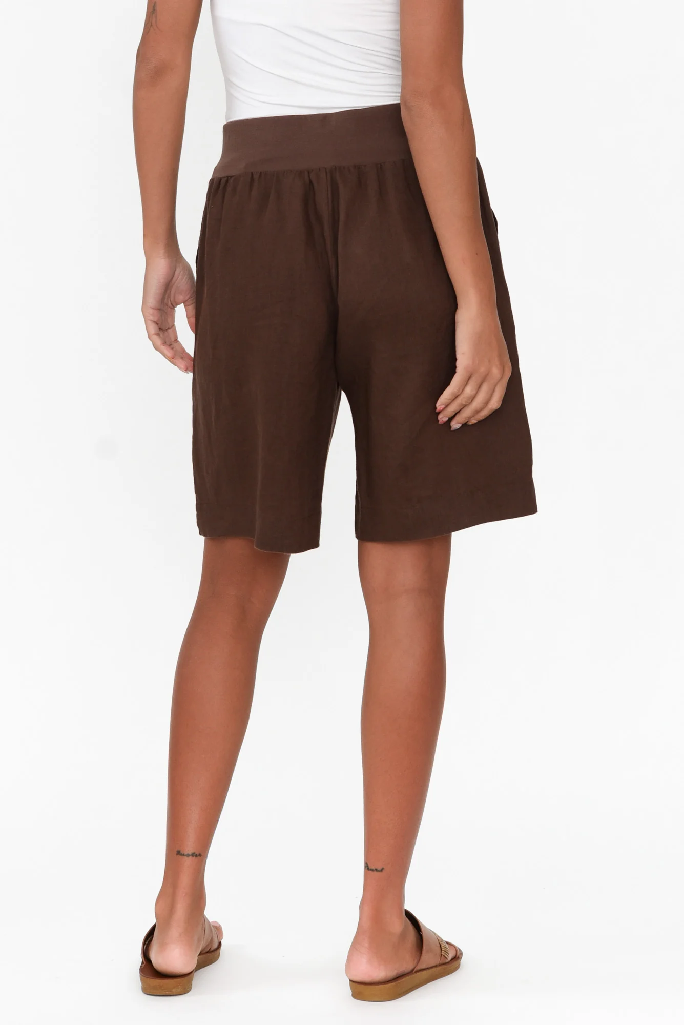 Aster Brown Linen Shorts