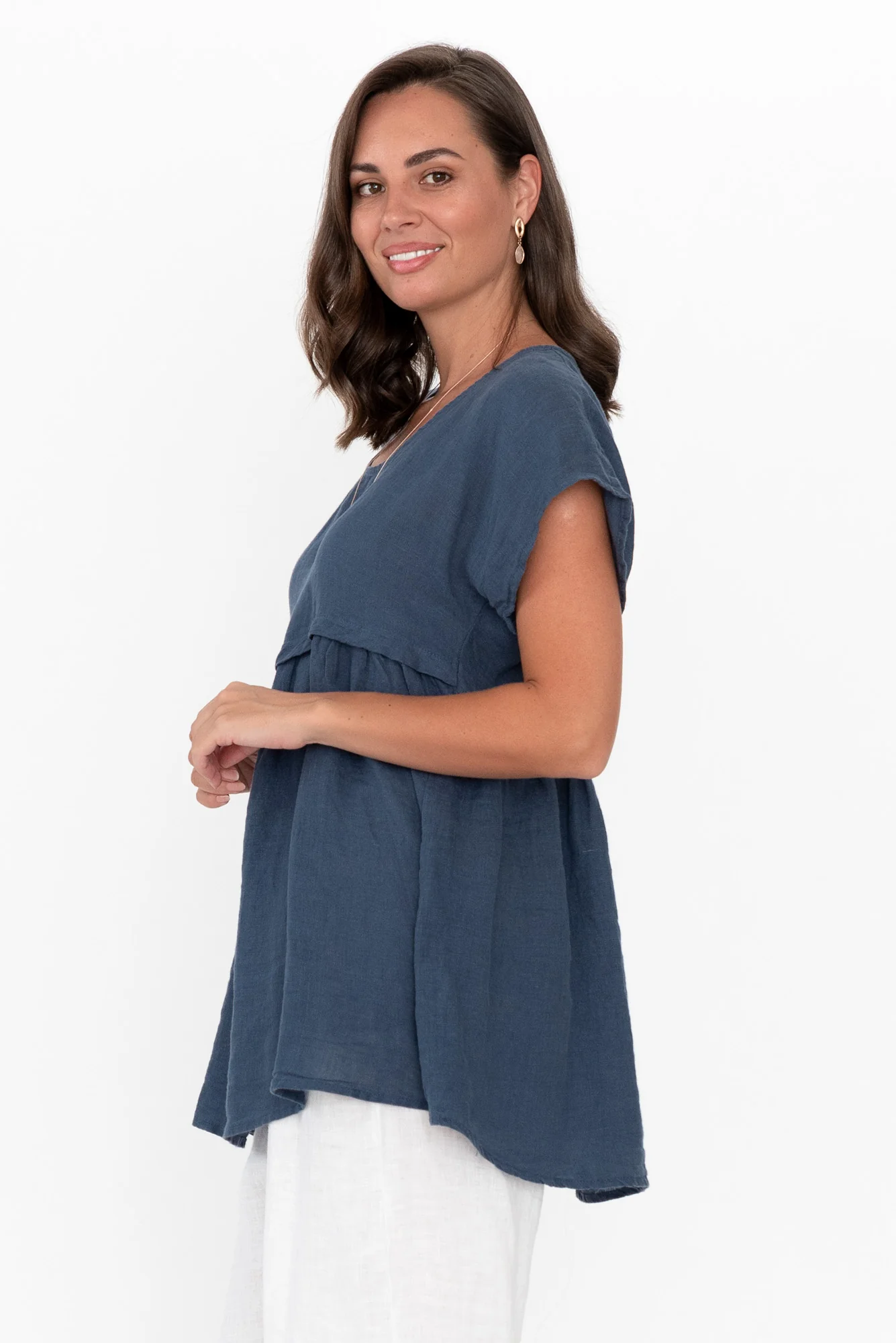 Elden Washed Navy Linen Top