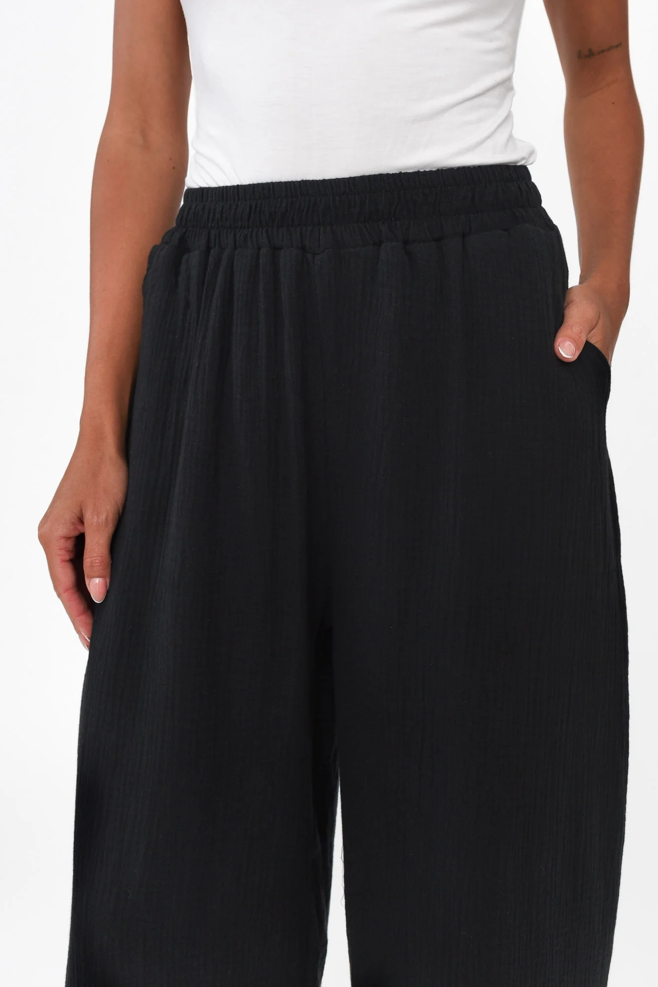 Indila Black Cotton Pants