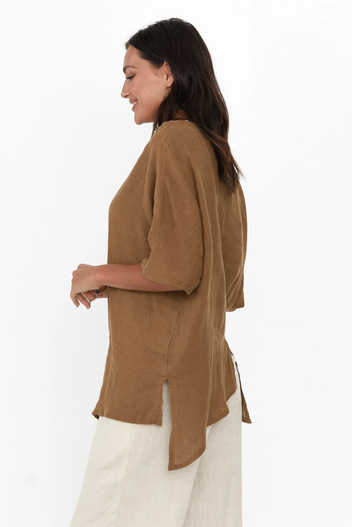 Sura Mocha Linen Top