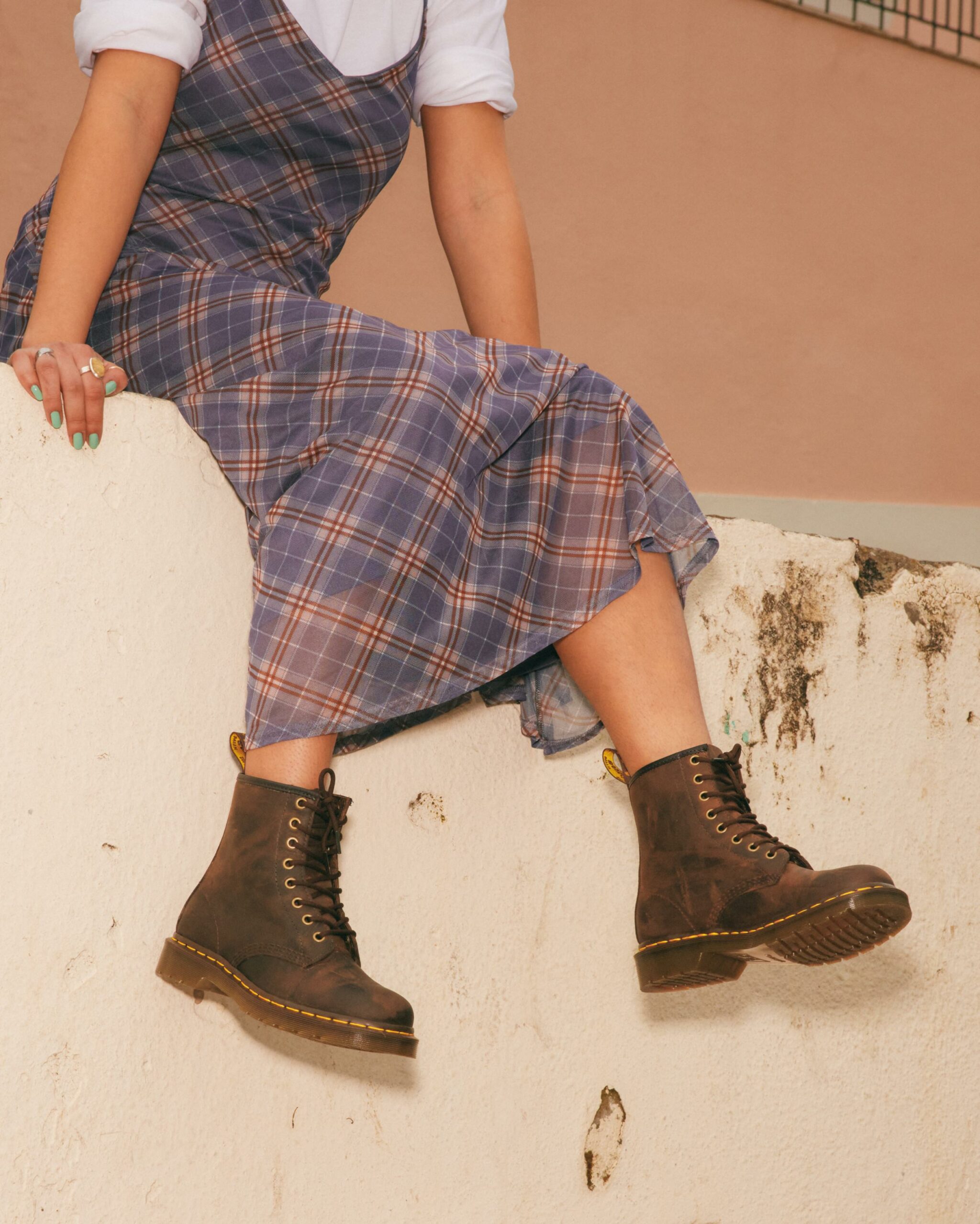 1460 Crazy Horse Leather Lace Up Boots