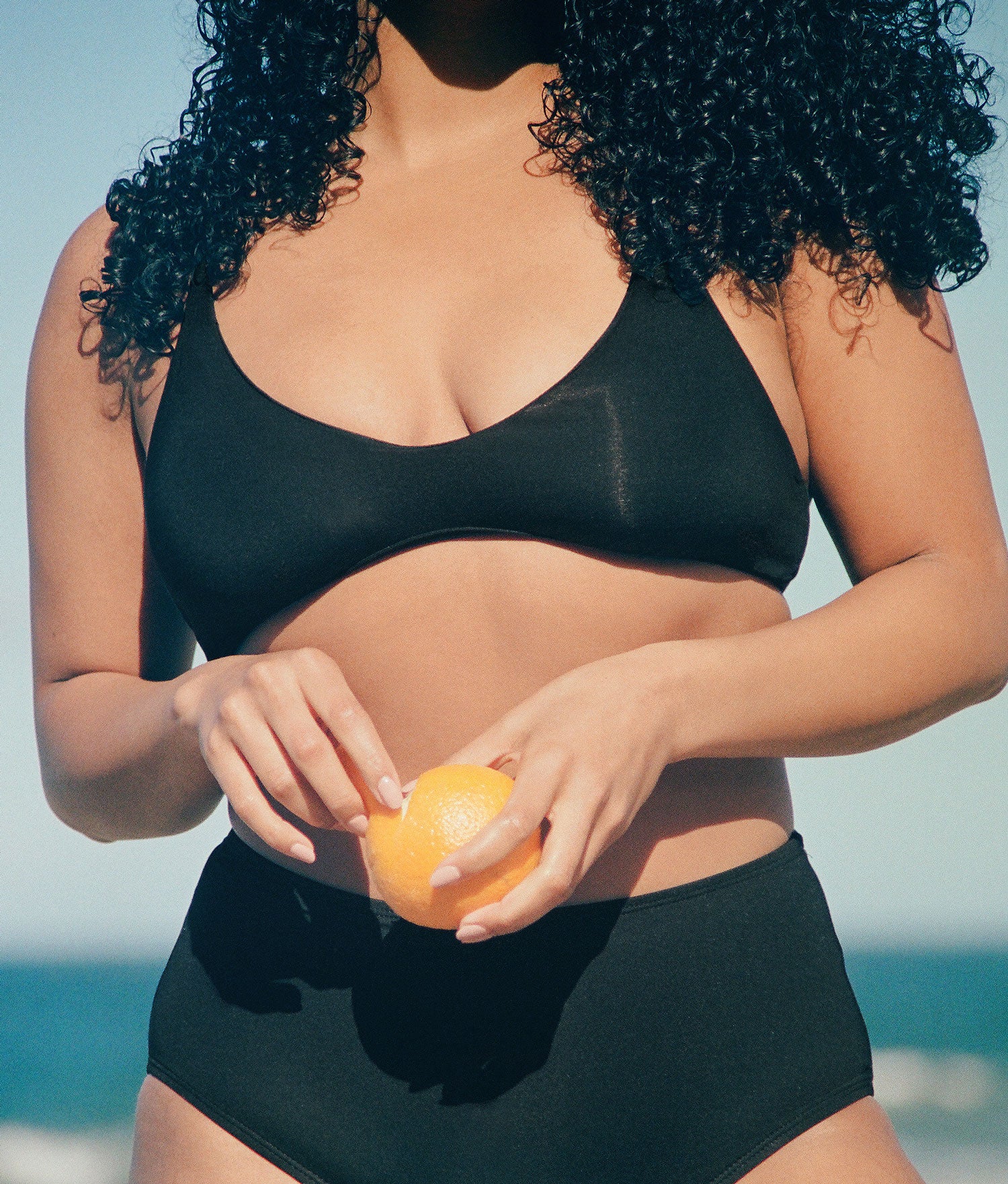 The Valencia Top - Flat - Black