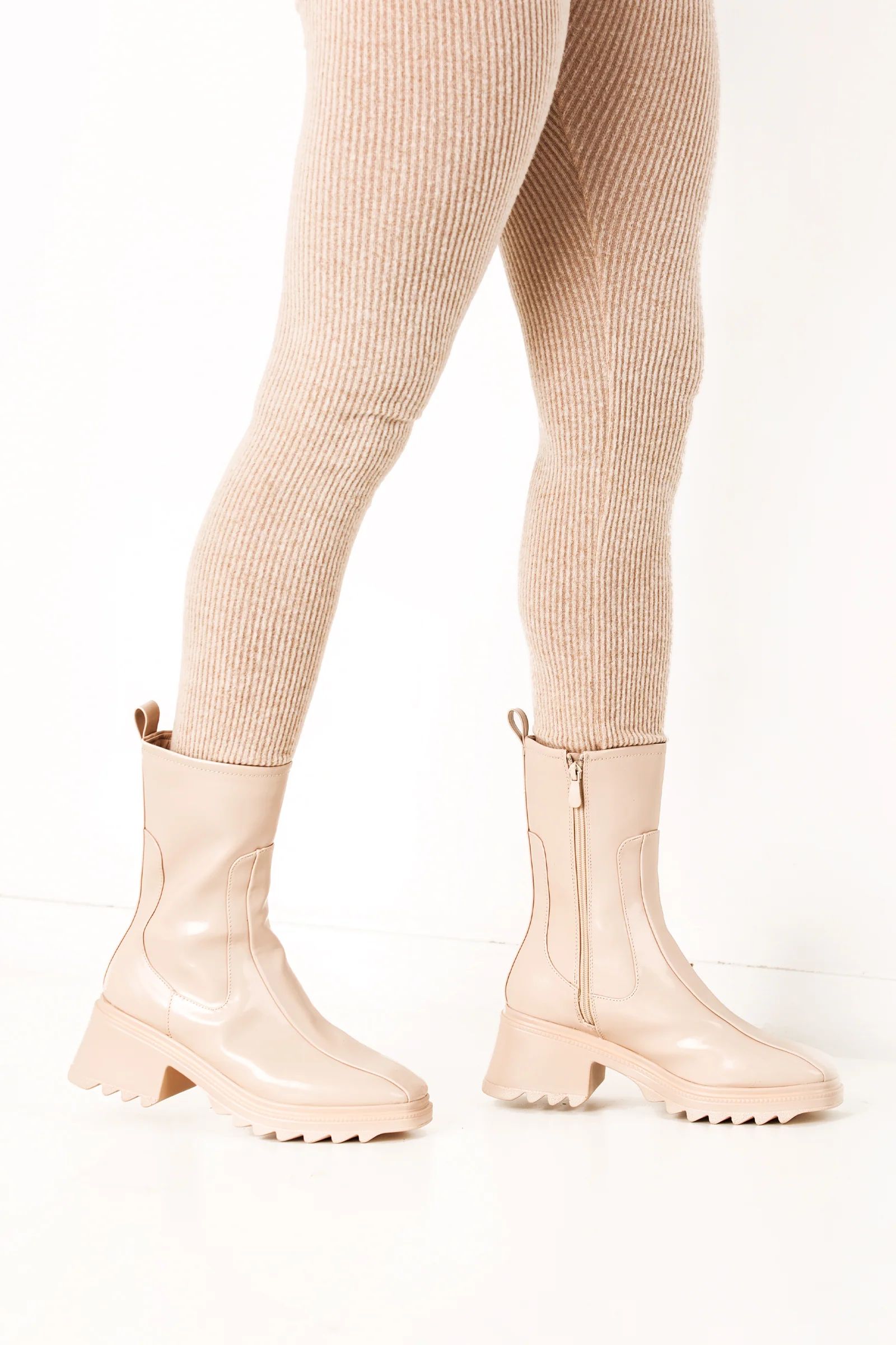Nude Rain Boot Heel