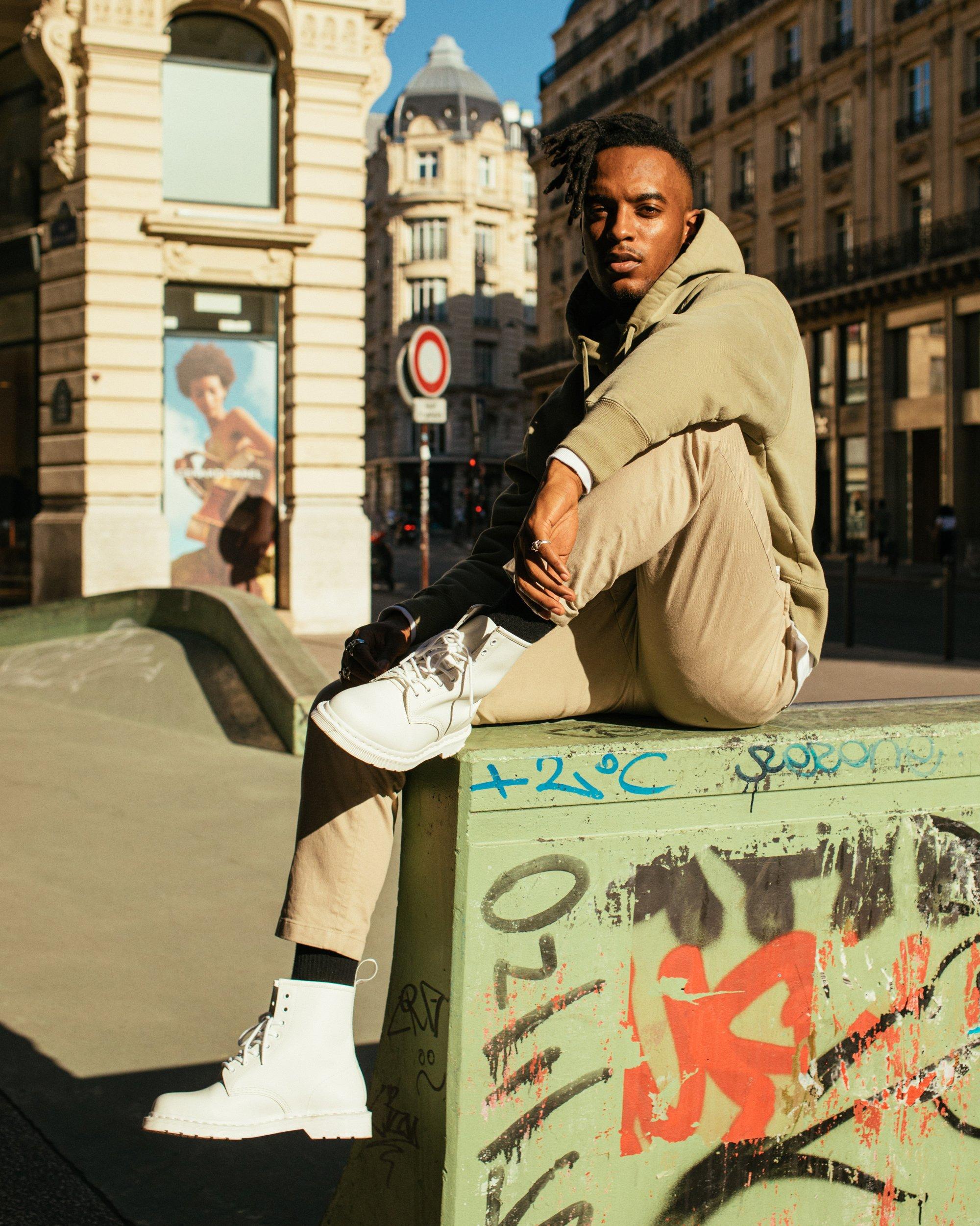 1460 Mono Smooth Leather Lace Up Boots