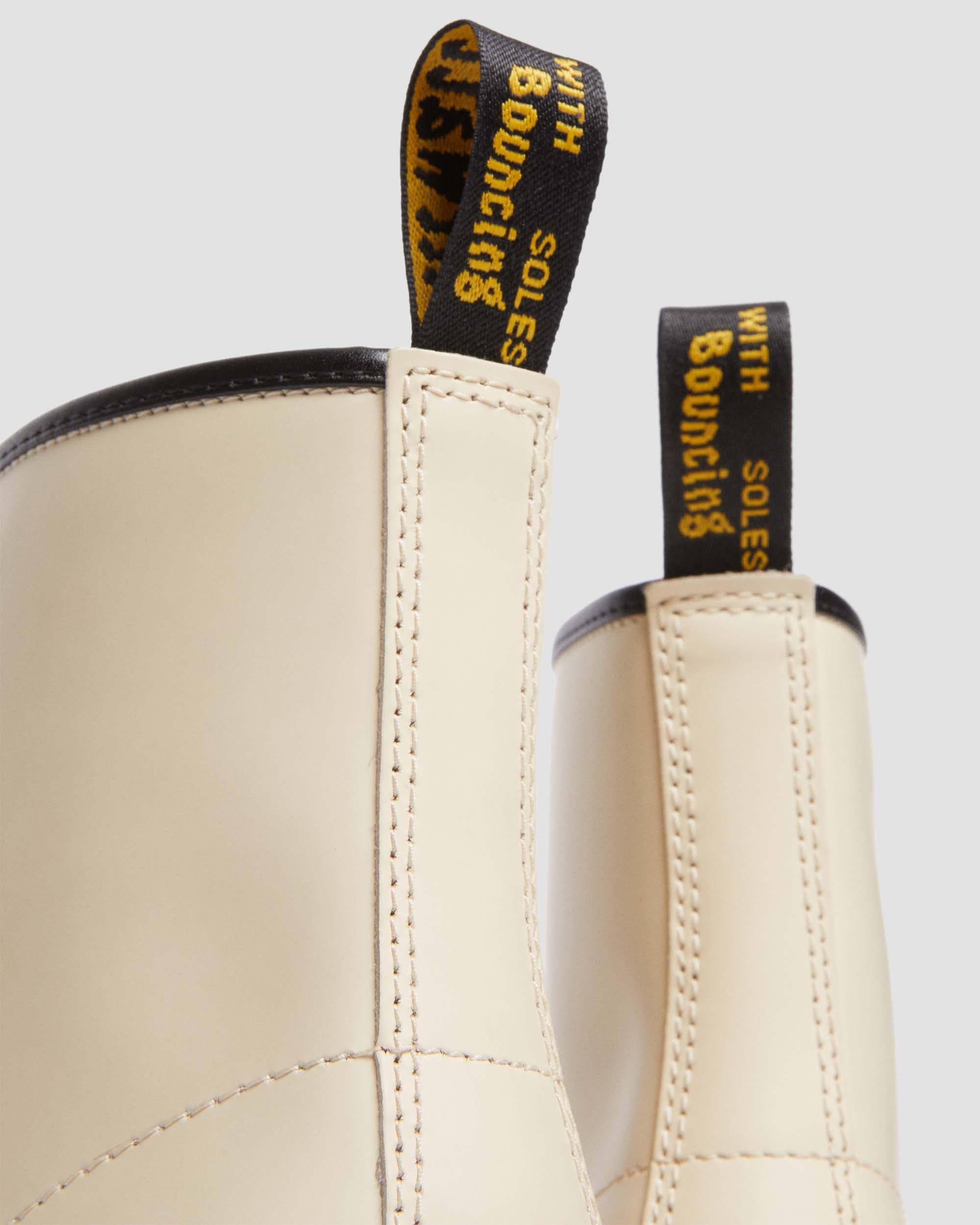 1460 Smooth Leather Lace Up Boots