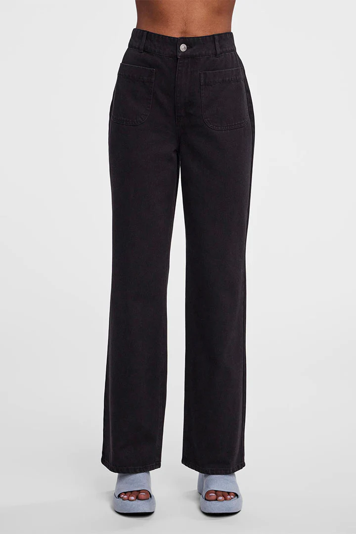 Ama High Waist Wide Jeans