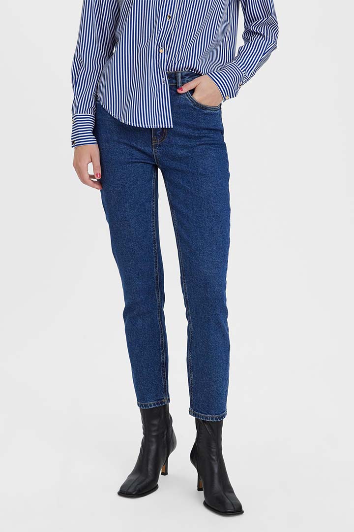 Brenda Straight Jeans
