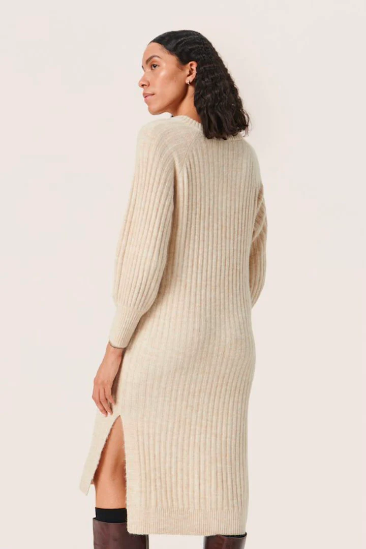 Rakel V-Neck Dress