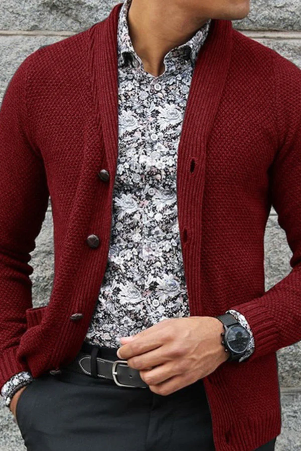 single-breasted sweater