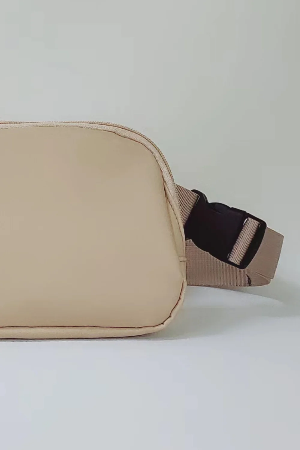 Buckle Zip Closure Fanny Pack